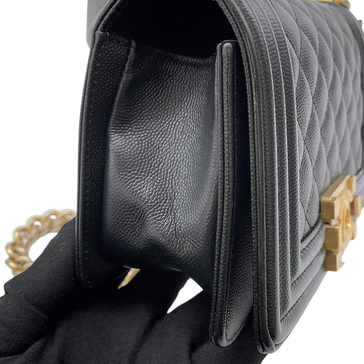 Chanel Matelasse Black Grained Calfskin Handbag Shoulder Bag (Pre-Owned)