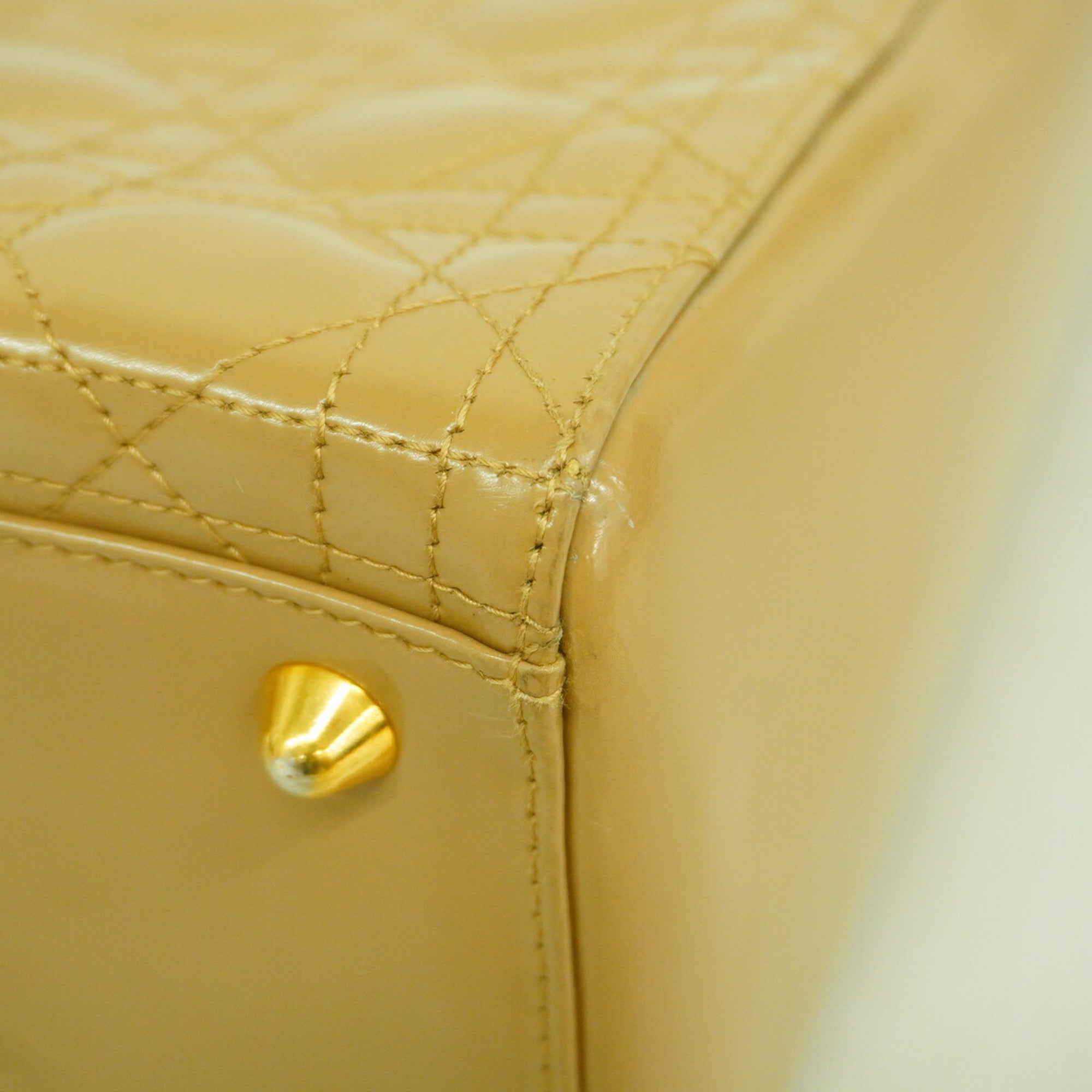 Christian Dior Beige Handbag (Pre-Owned)