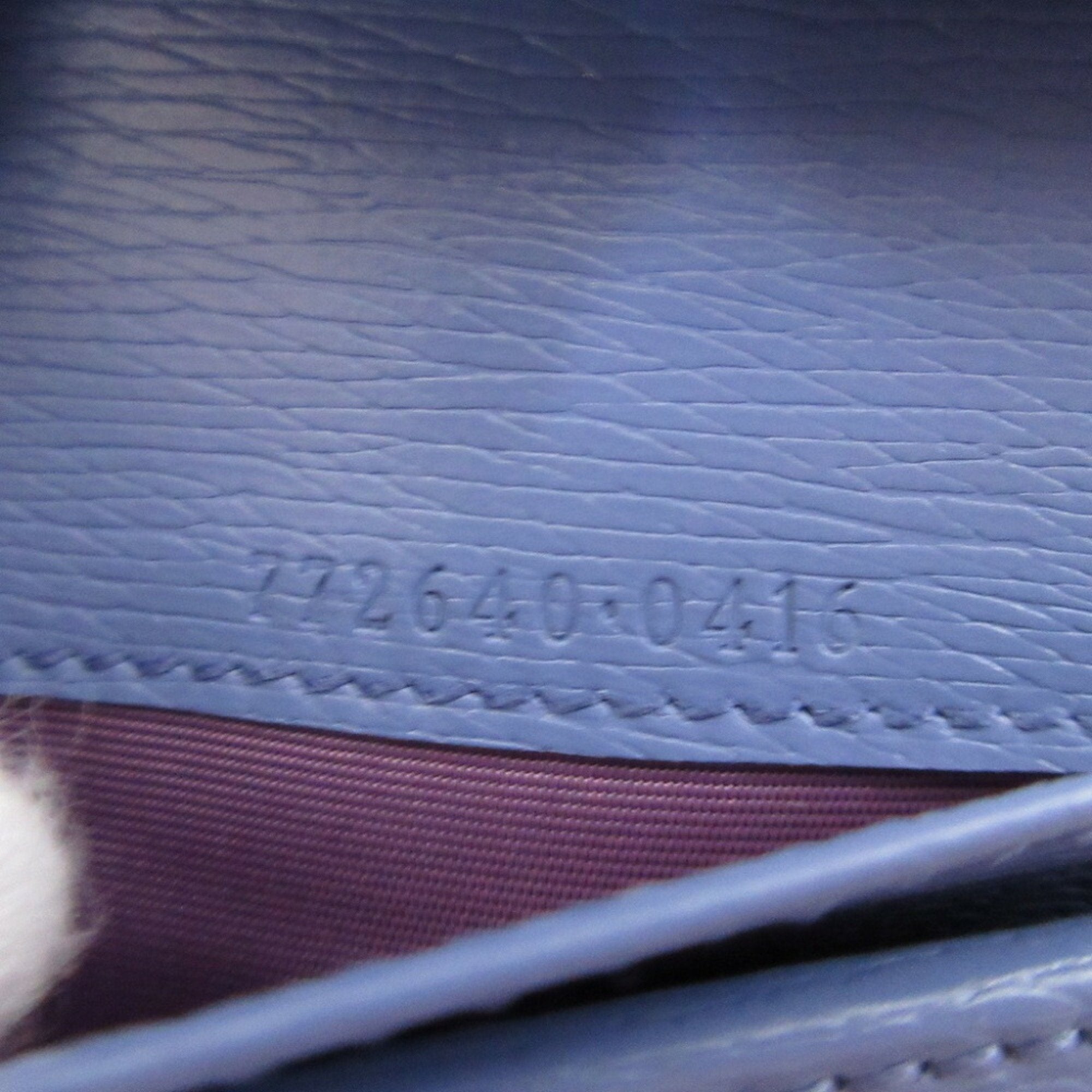 Gucci Purple Leather Middle Wallet (Bi-Fold) (Pre-Owned)