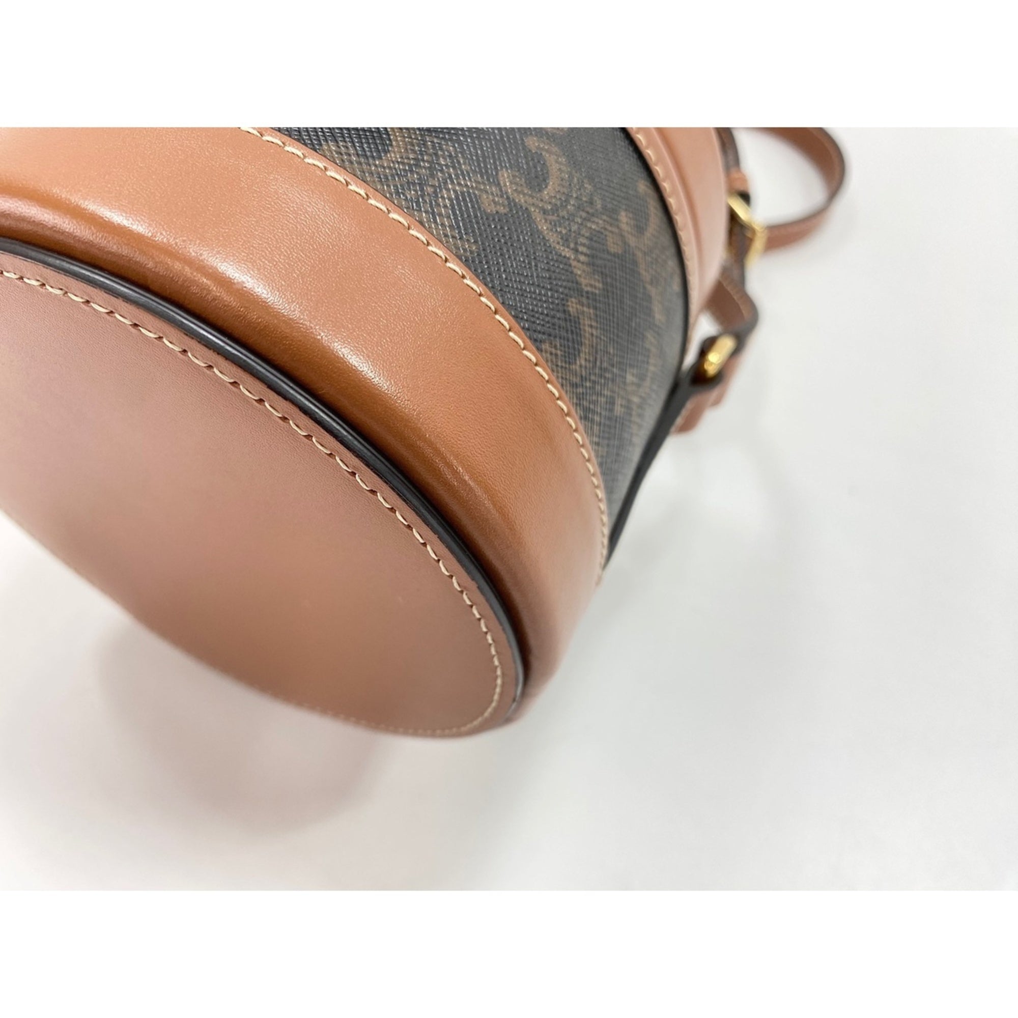 Celine Black Shoulder Bag (Pre-Owned)