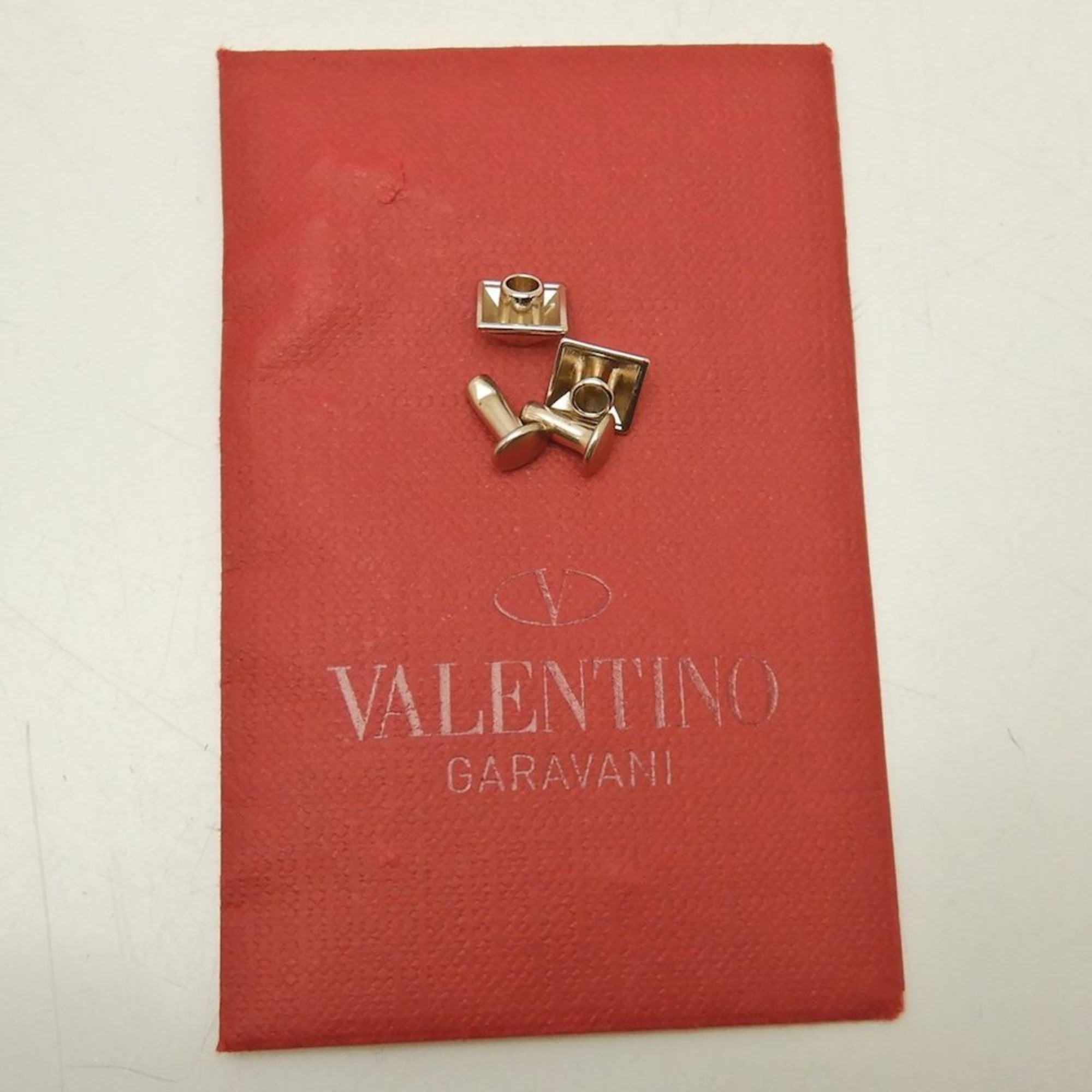 Valentino Pink Leather Clutch Bag (Pre-Owned)
