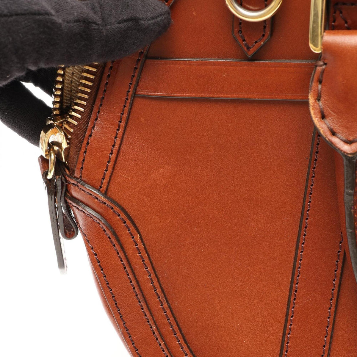 Burberry Brown Leather Handbag (Pre-Owned)