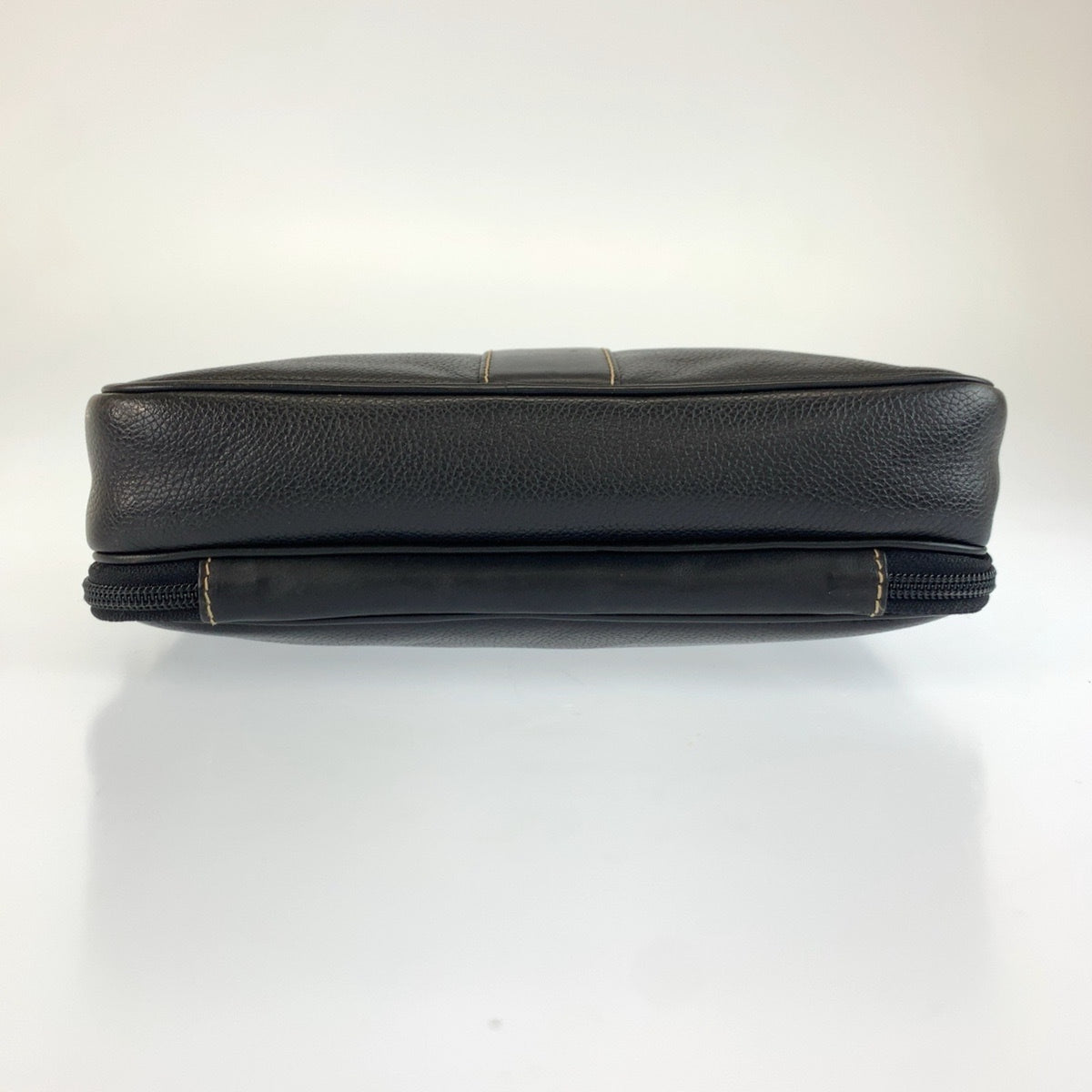 Dunhill Black Leather Clutch Bag (Pre-Owned)