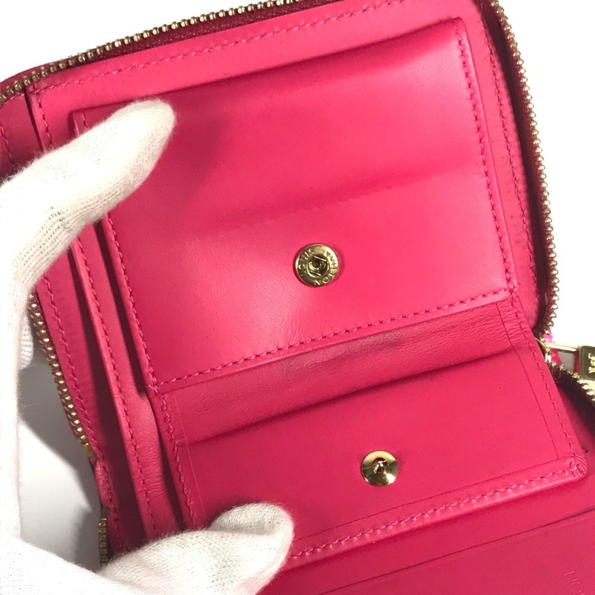 Louis Vuitton Monogram Vernis Fuchsia Pink Pink Monogram Vernis Wallet (Bi-Fold) (Pre-Owned)