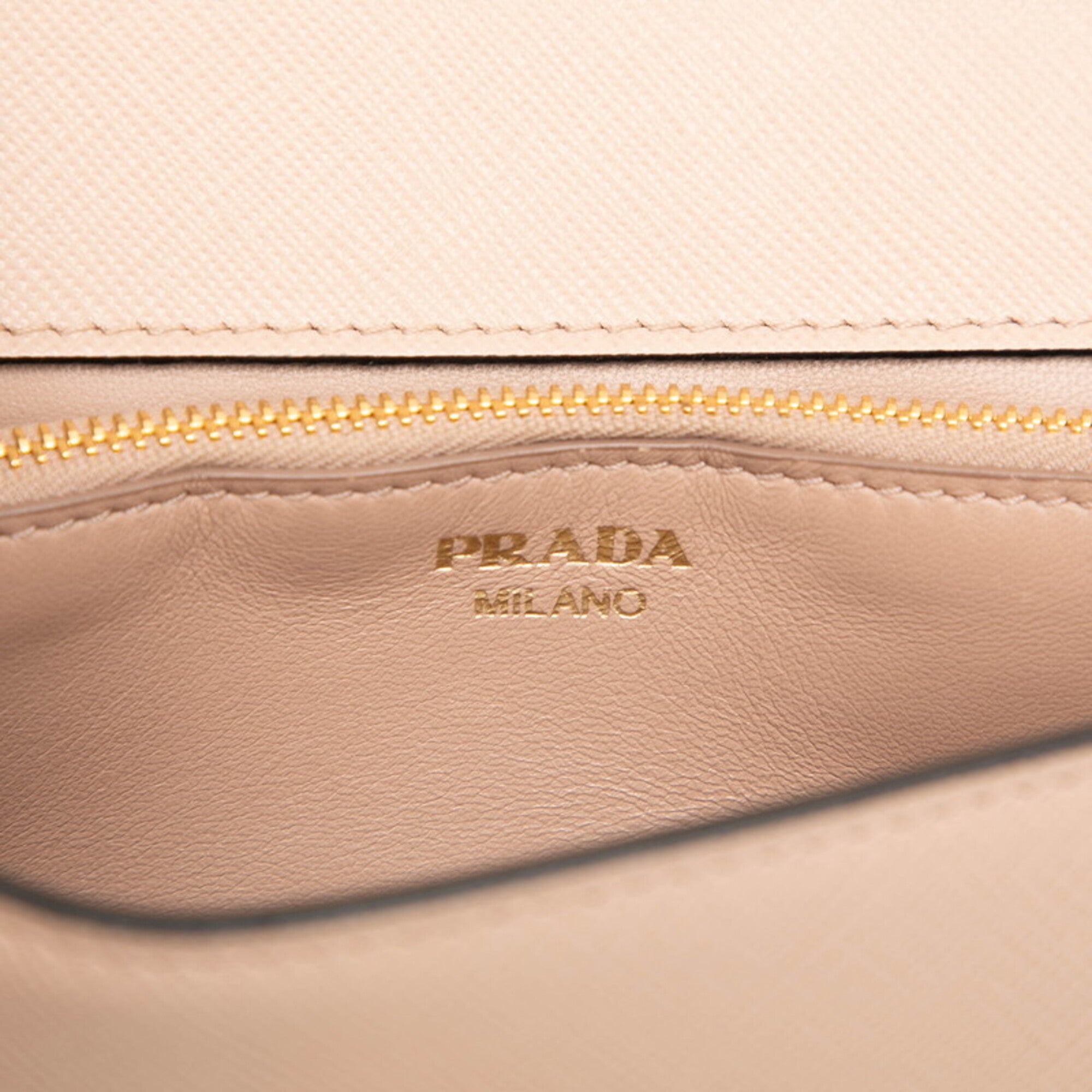 Prada Pink Beige Leather Shoulder Bag (Pre-Owned)