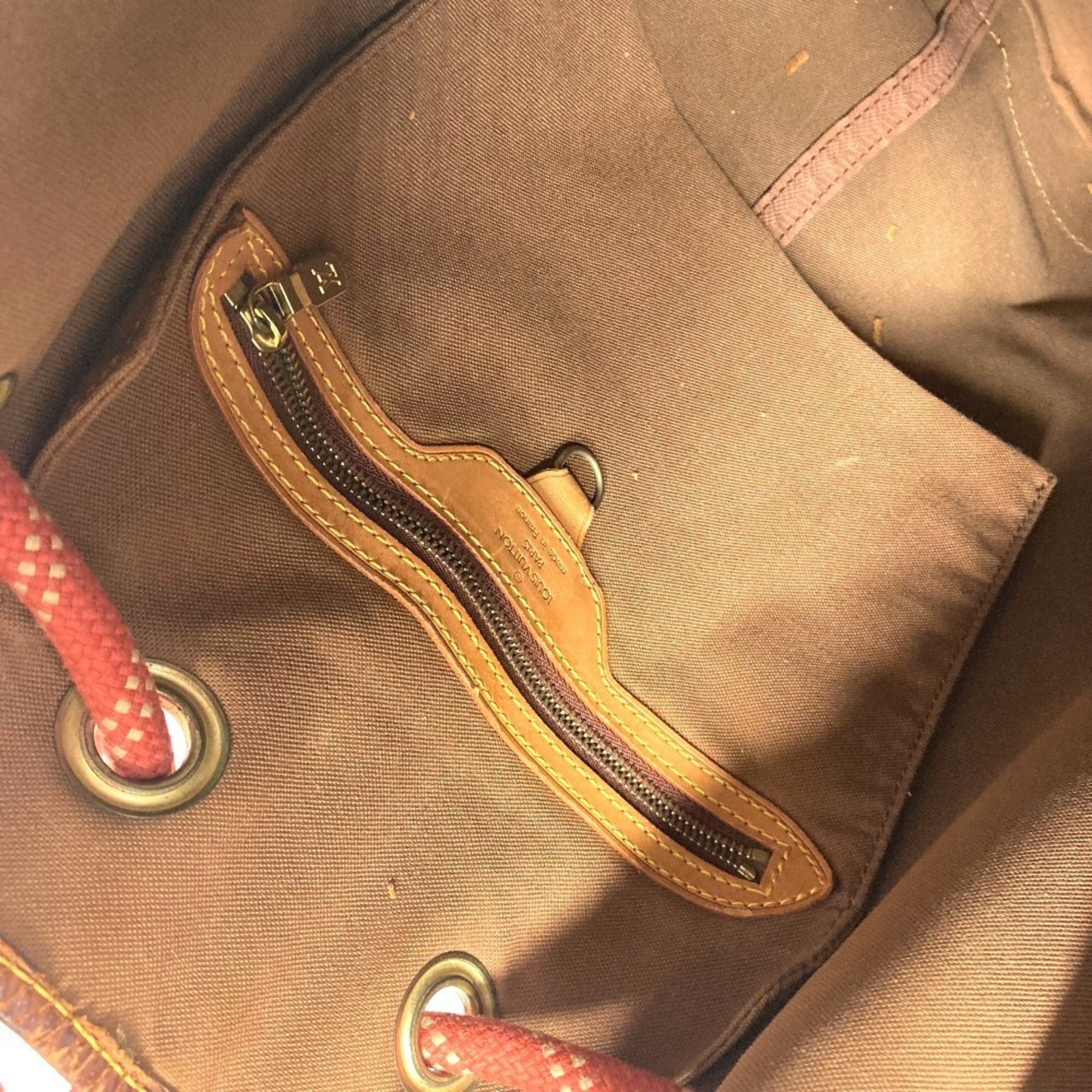 Louis Vuitton Orange Leather Canvas Shoulder Bag (Pre-Owned)