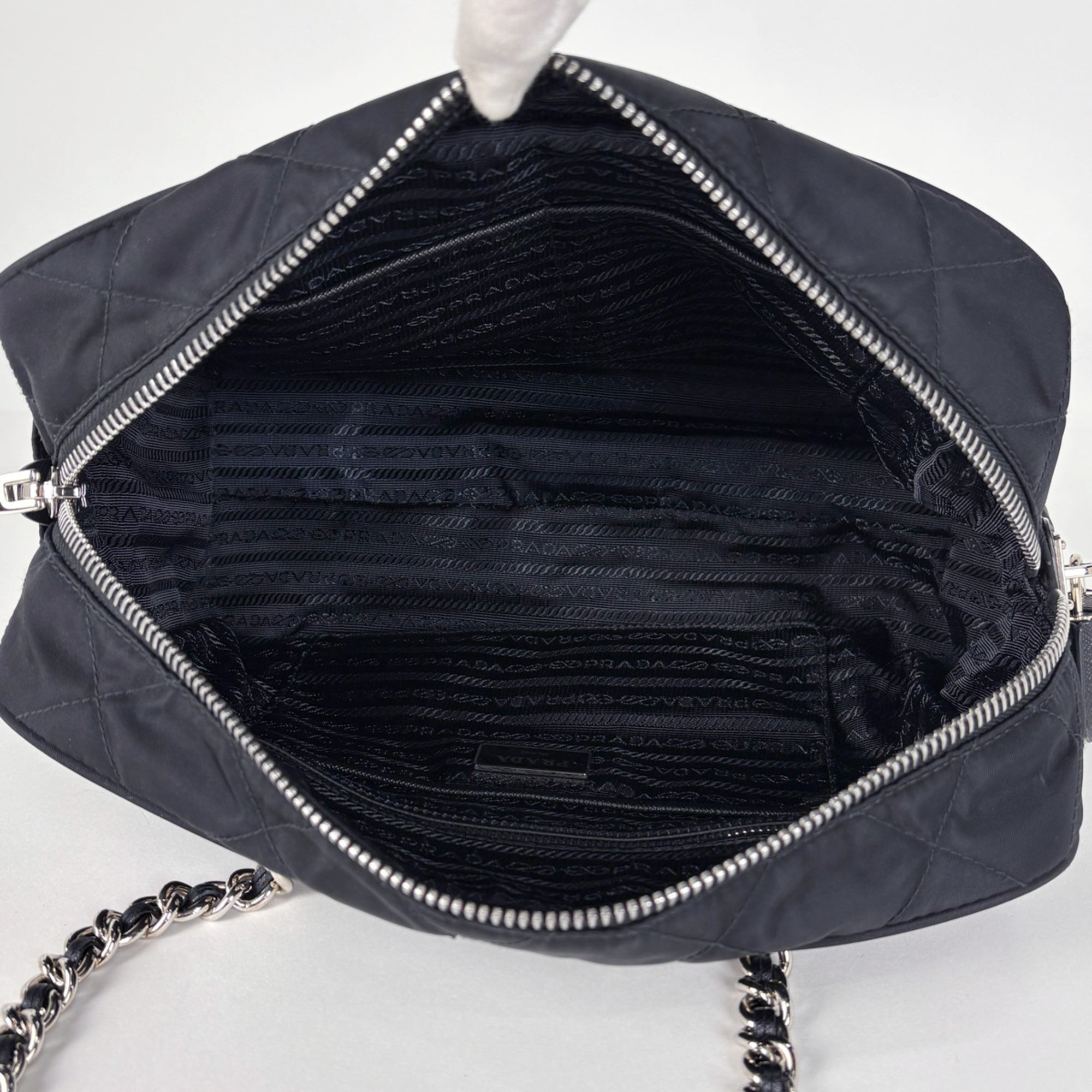 Prada Black Quilting Tote Bag (Pre-Owned)