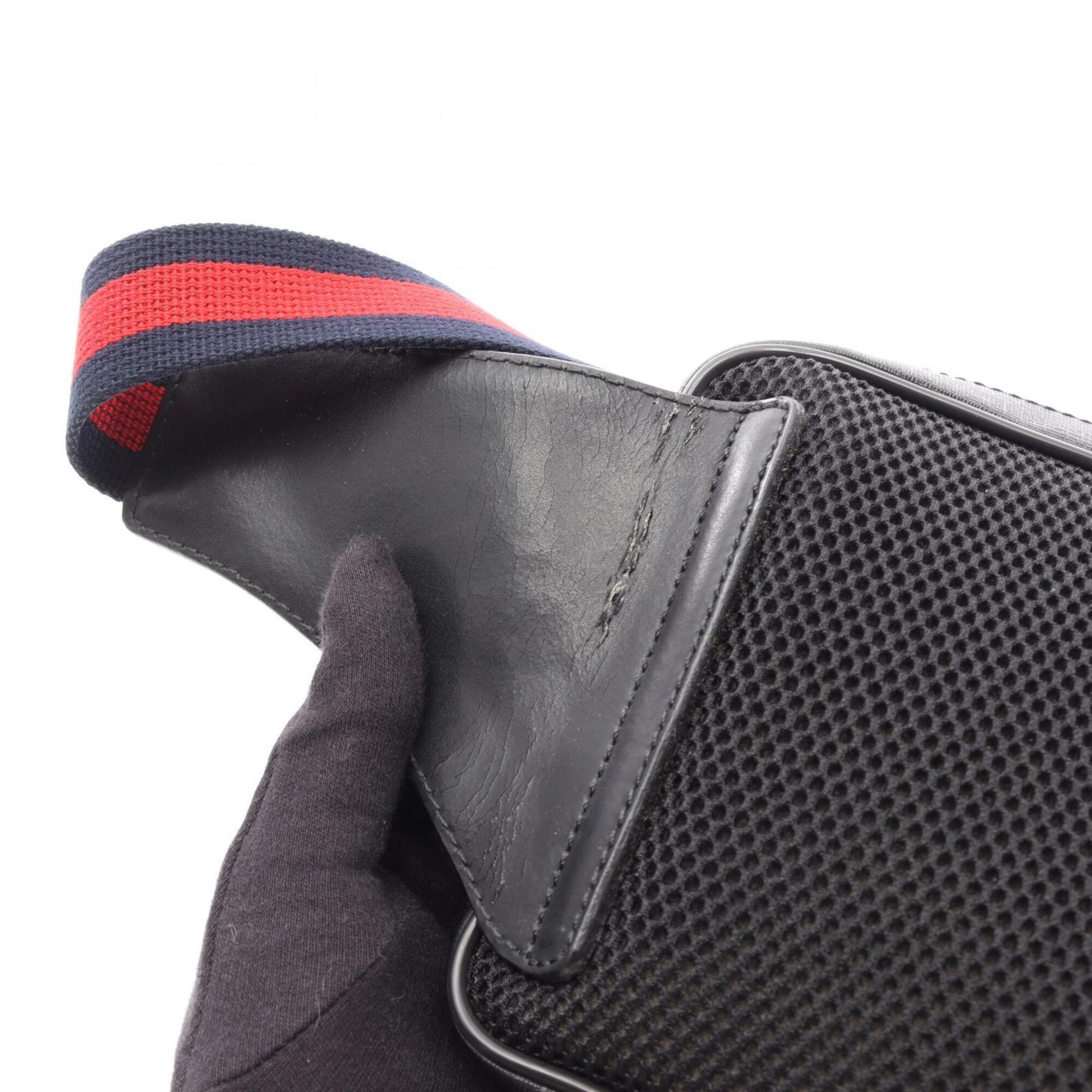 Gucci Black Gray Pvc Coated Canvas Leather Fanny Pack (Pre-Owned)