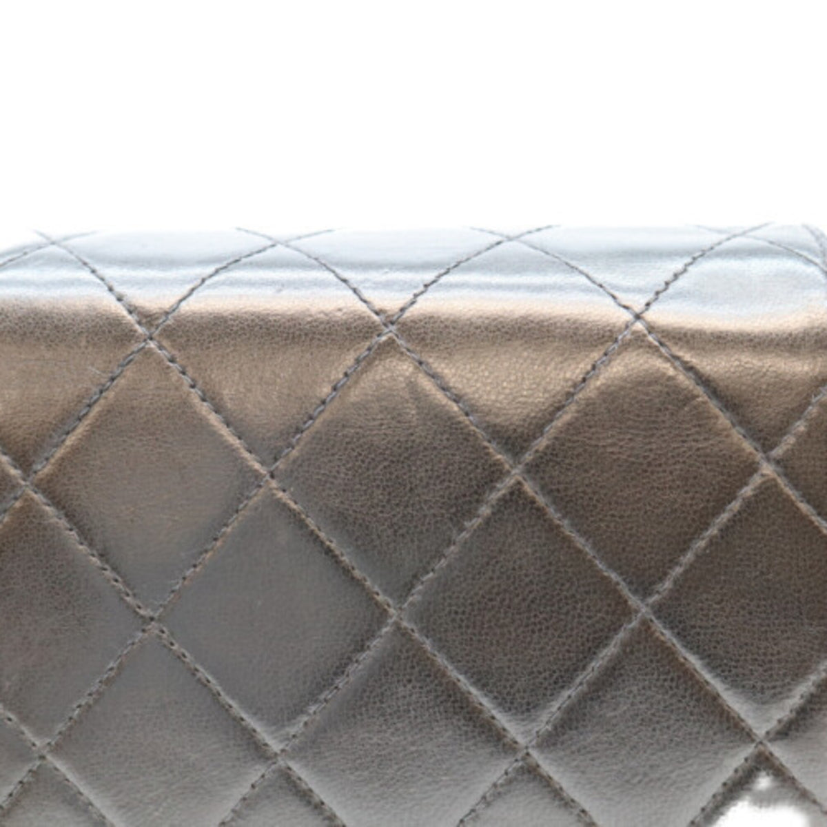 Chanel Black Leather Shoulder Bag (Pre-Owned)