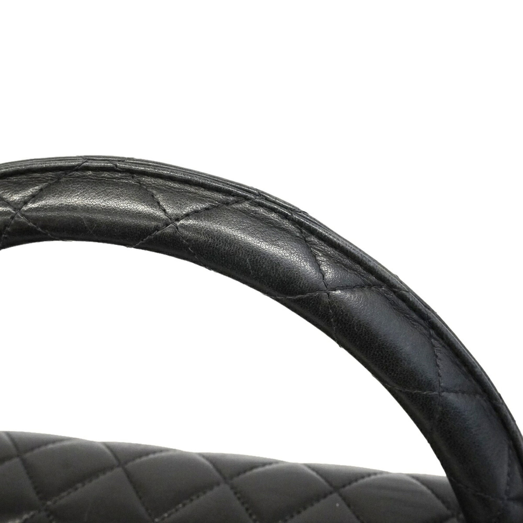 Chanel Black Leather Handbag (Pre-Owned)