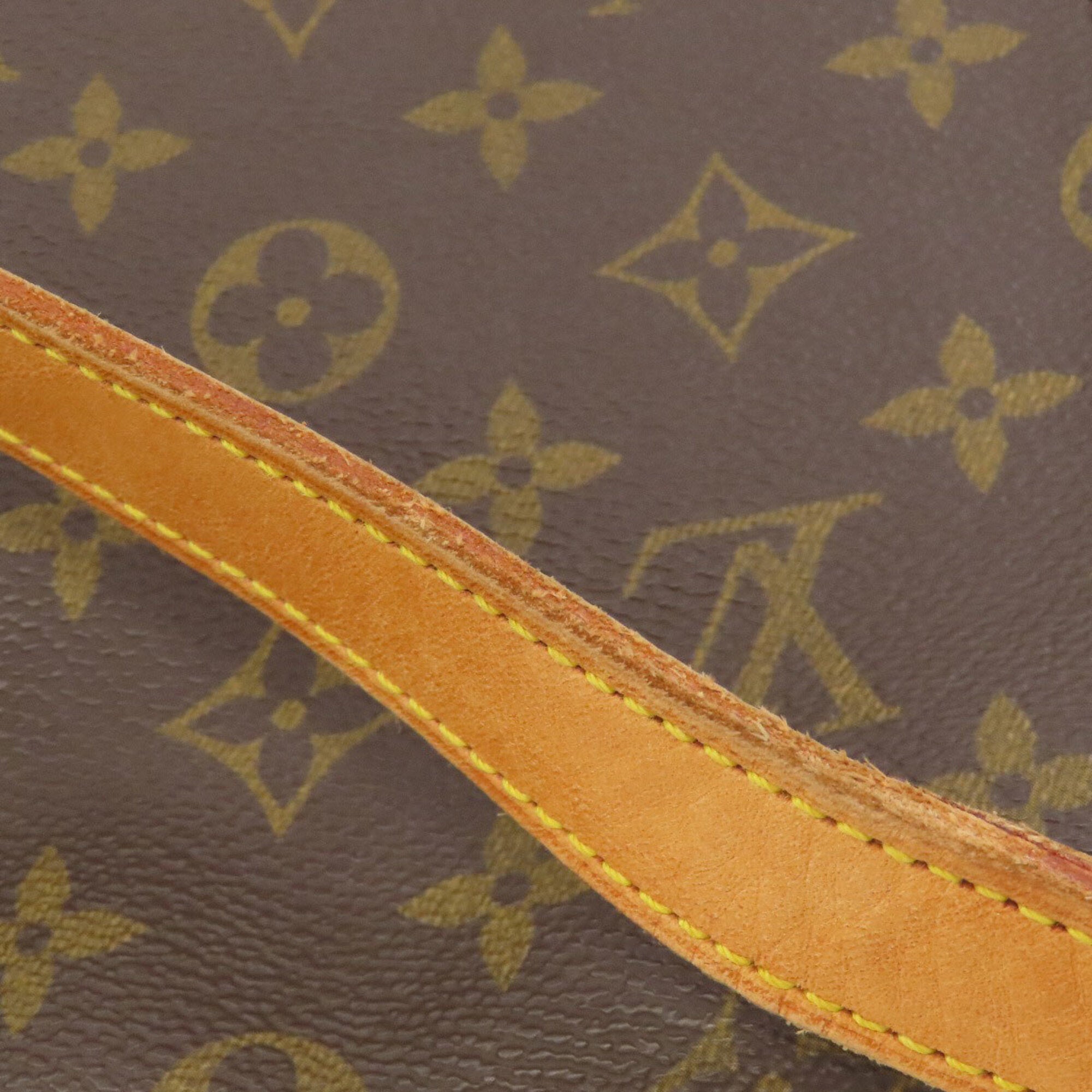 Louis Vuitton Monogram Monogram Shoulder Bag (Pre-Owned)