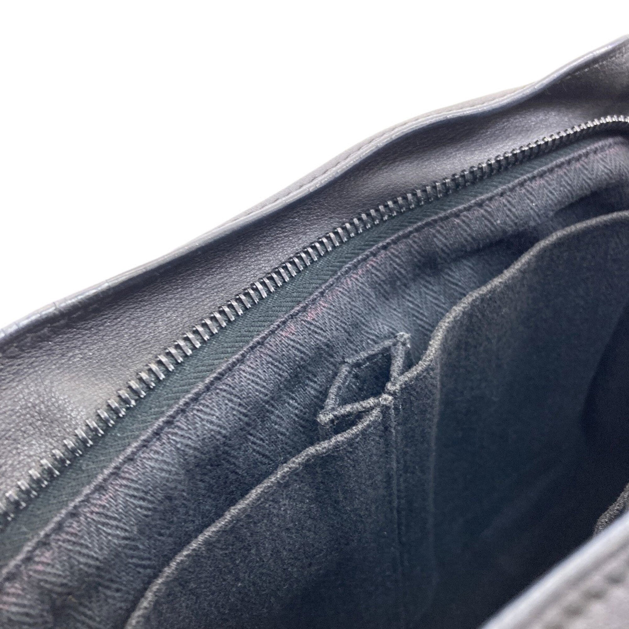 Hermes Black Leather Handbag (Pre-Owned)