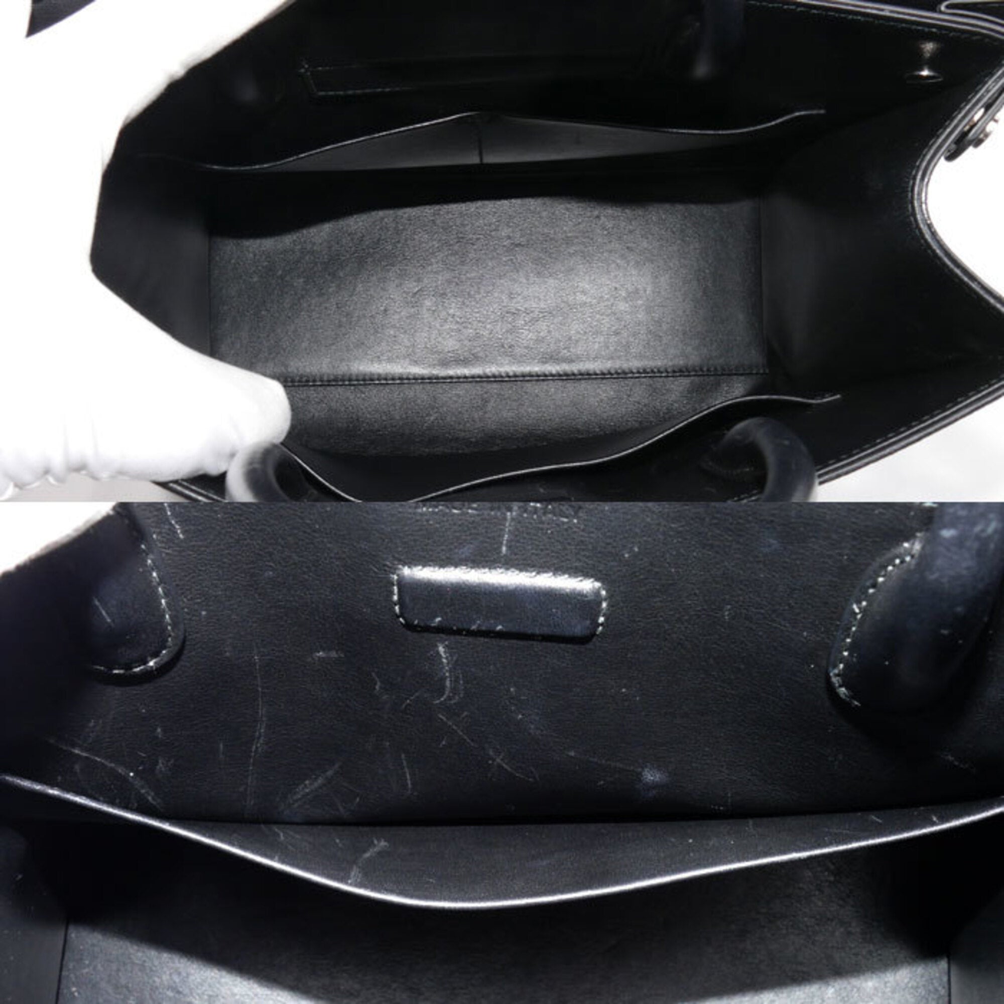 Christian Dior Black Leather Shoulder Bag (Pre-Owned)
