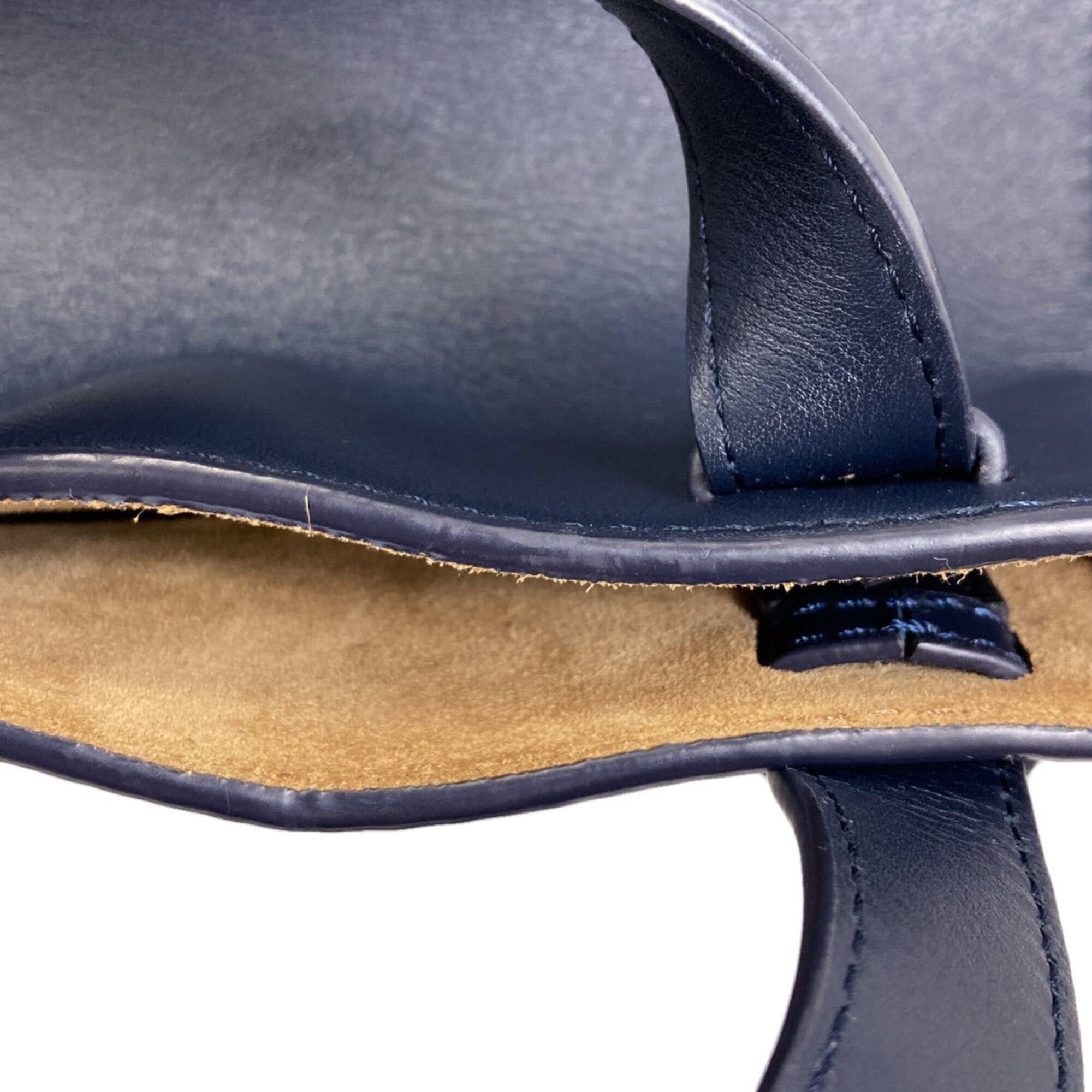Loewe Navy Leather Handbag (Pre-Owned)