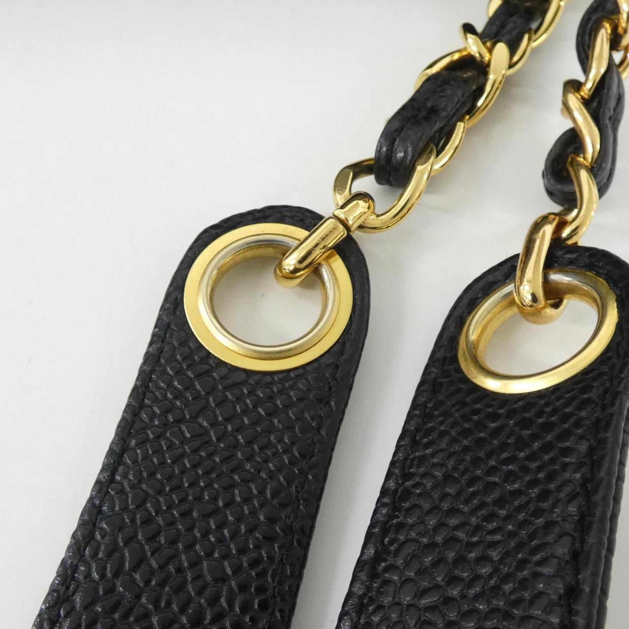 Chanel Black Grained Calfskin Shoulder Bag (Pre-Owned)