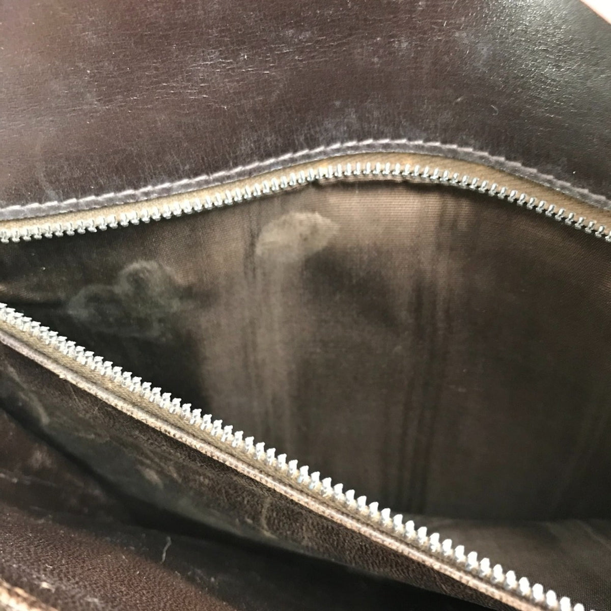 Celine Brown Leather Shoulder Bag (Pre-Owned)