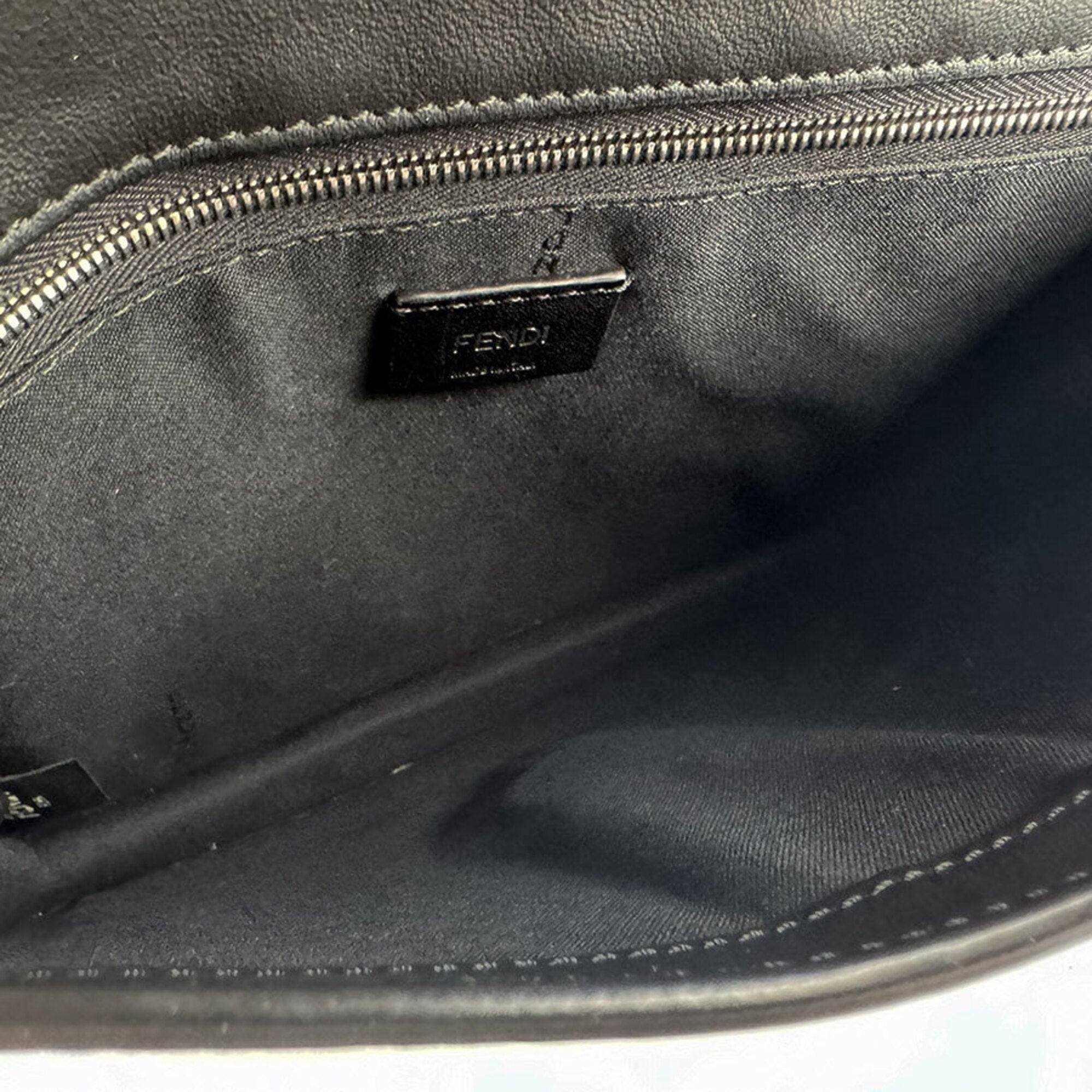 Fendi Black Yellow Leather Shoulder Bag (Pre-Owned)