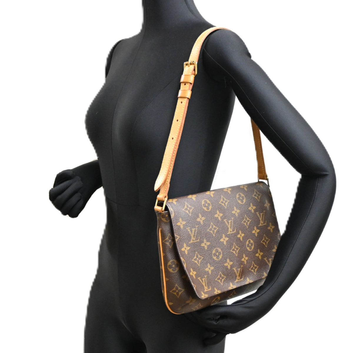Louis Vuitton Brown Monogram Shoulder Bag (Pre-Owned)