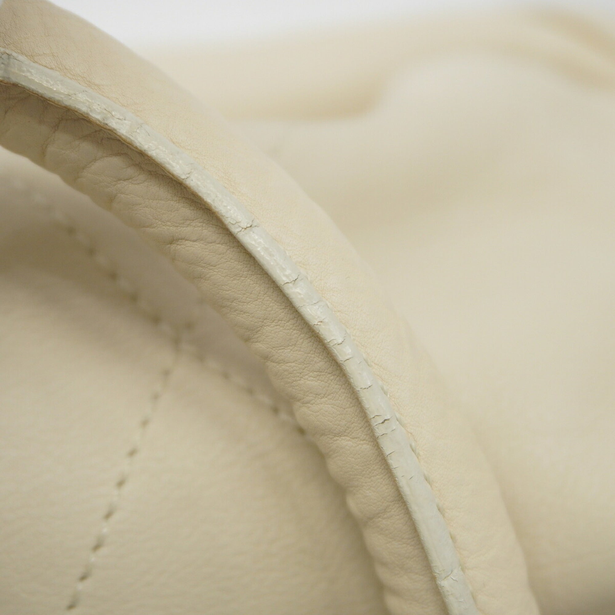 Chanel Ivory Leather Handbag (Pre-Owned)