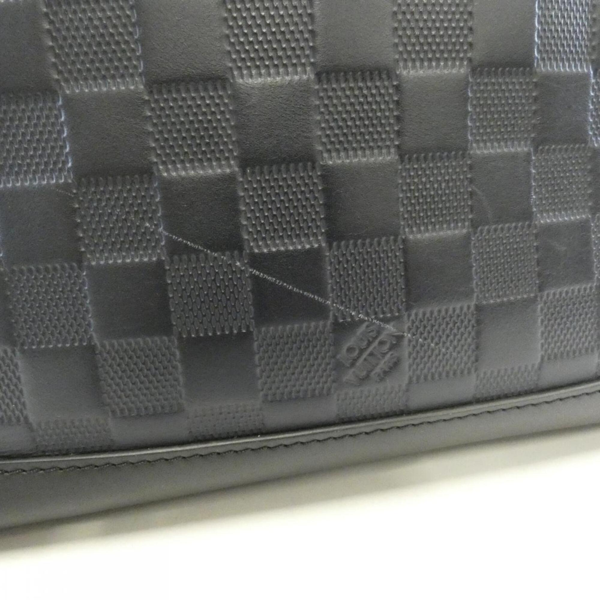 Louis Vuitton Damier Canvas Matte Silver Leather Shoulder Bag (Pre-Owned)