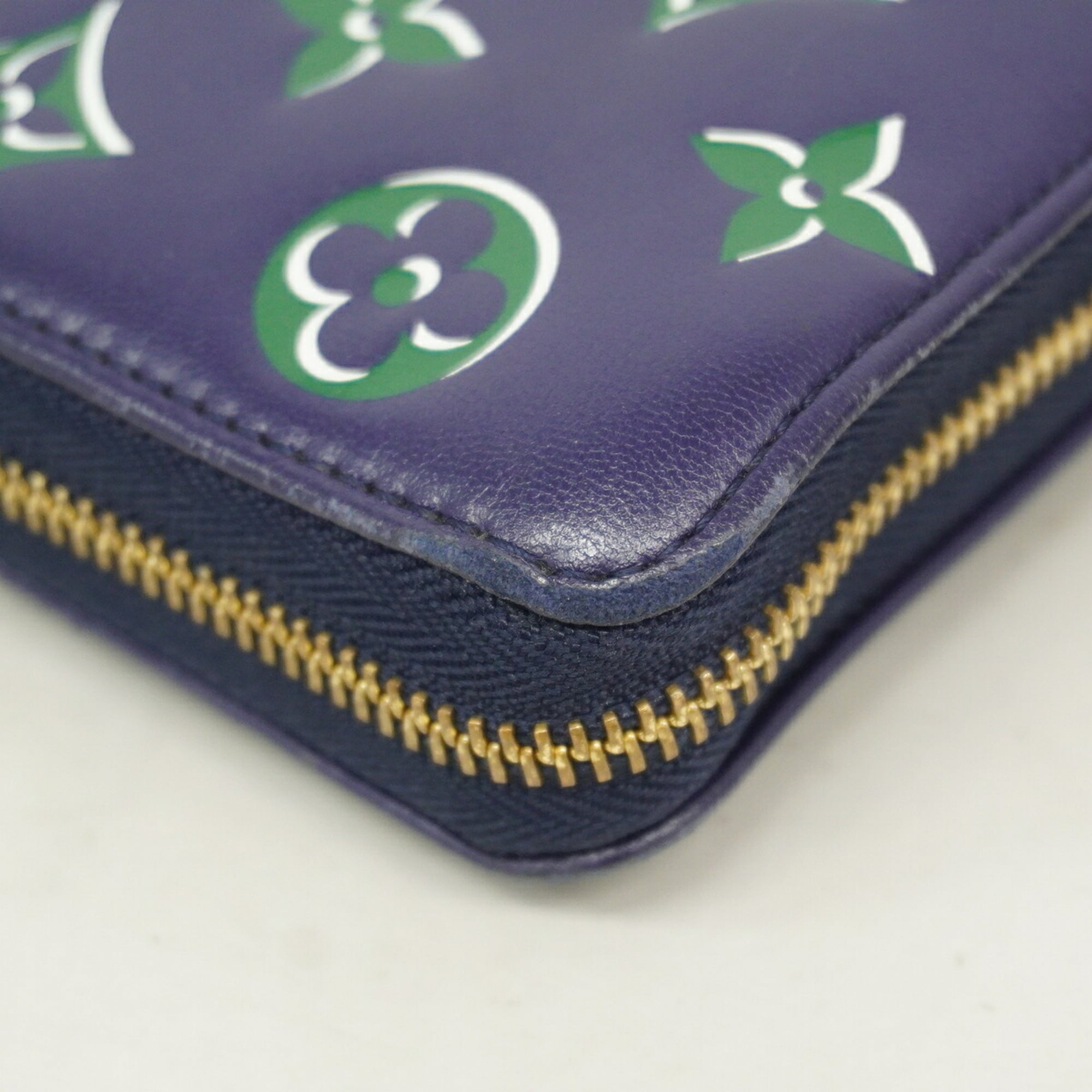 Louis Vuitton Green Navy Long Wallet (Bi-Fold) (Pre-Owned)