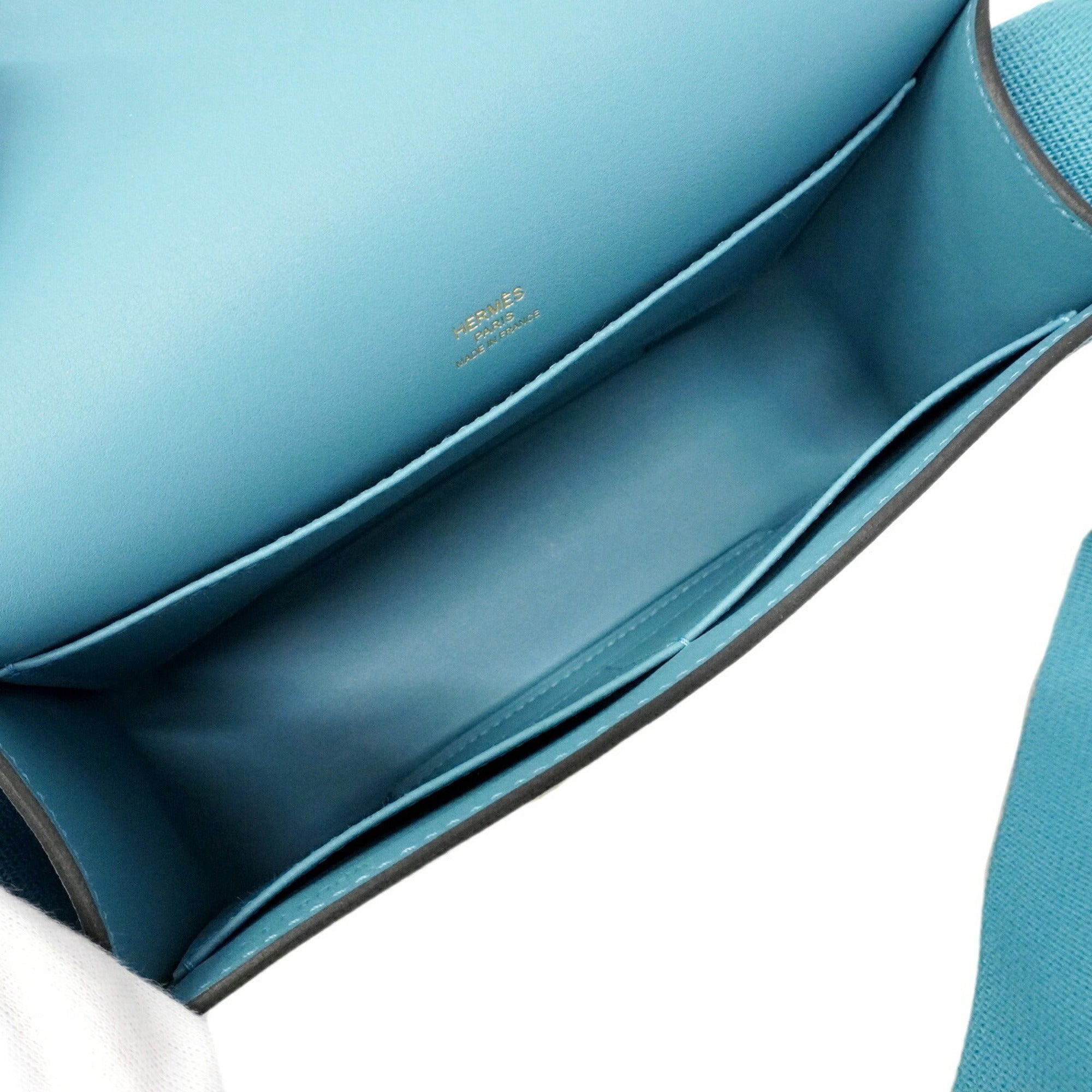 Hermes Blue Shoulder Bag (Pre-Owned)