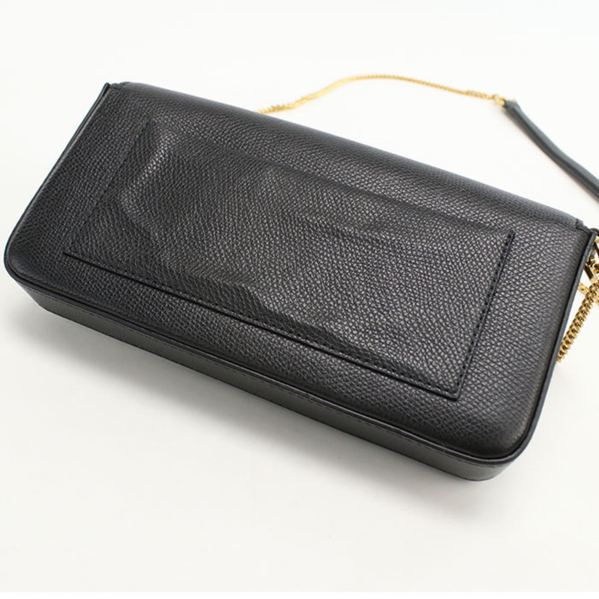 Valentino Garavani Black Leather Shoulder Bag (Pre-Owned)