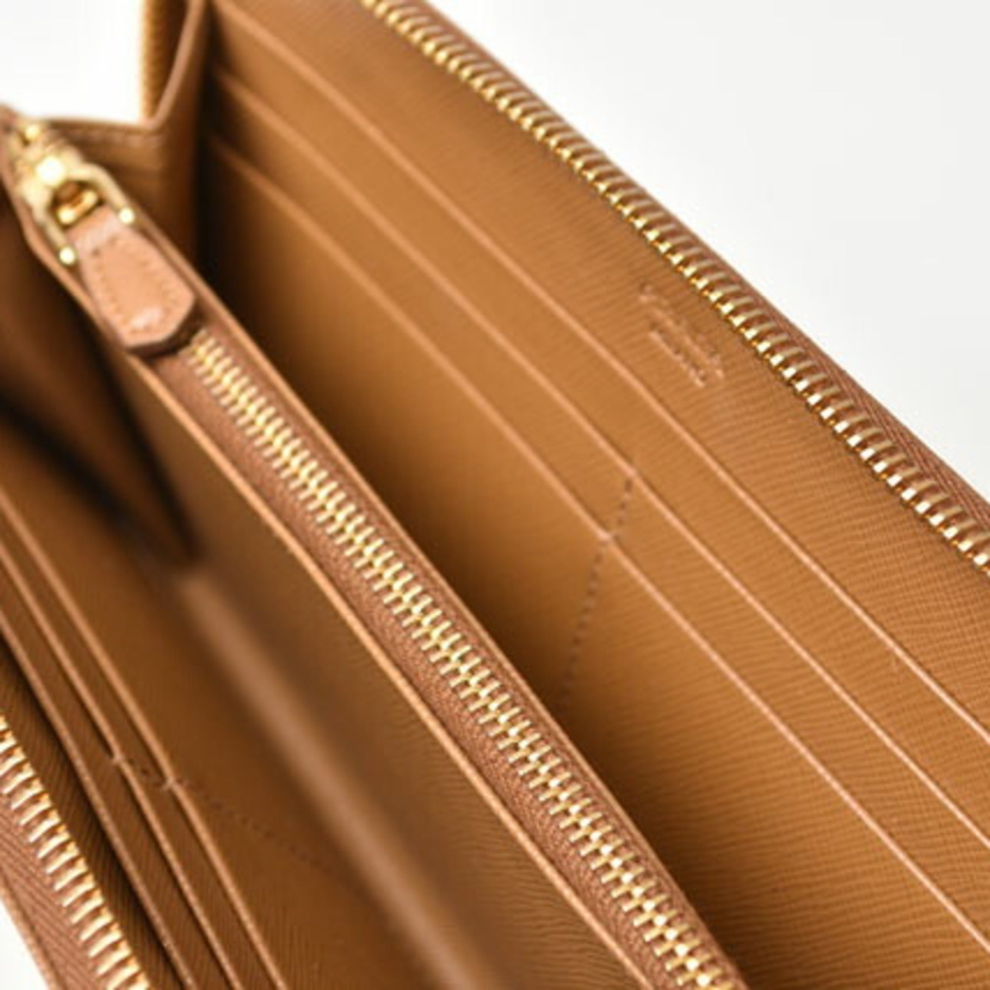 Prada Brown Saffiano Metal Wallet (Bi-Fold) (Pre-Owned)