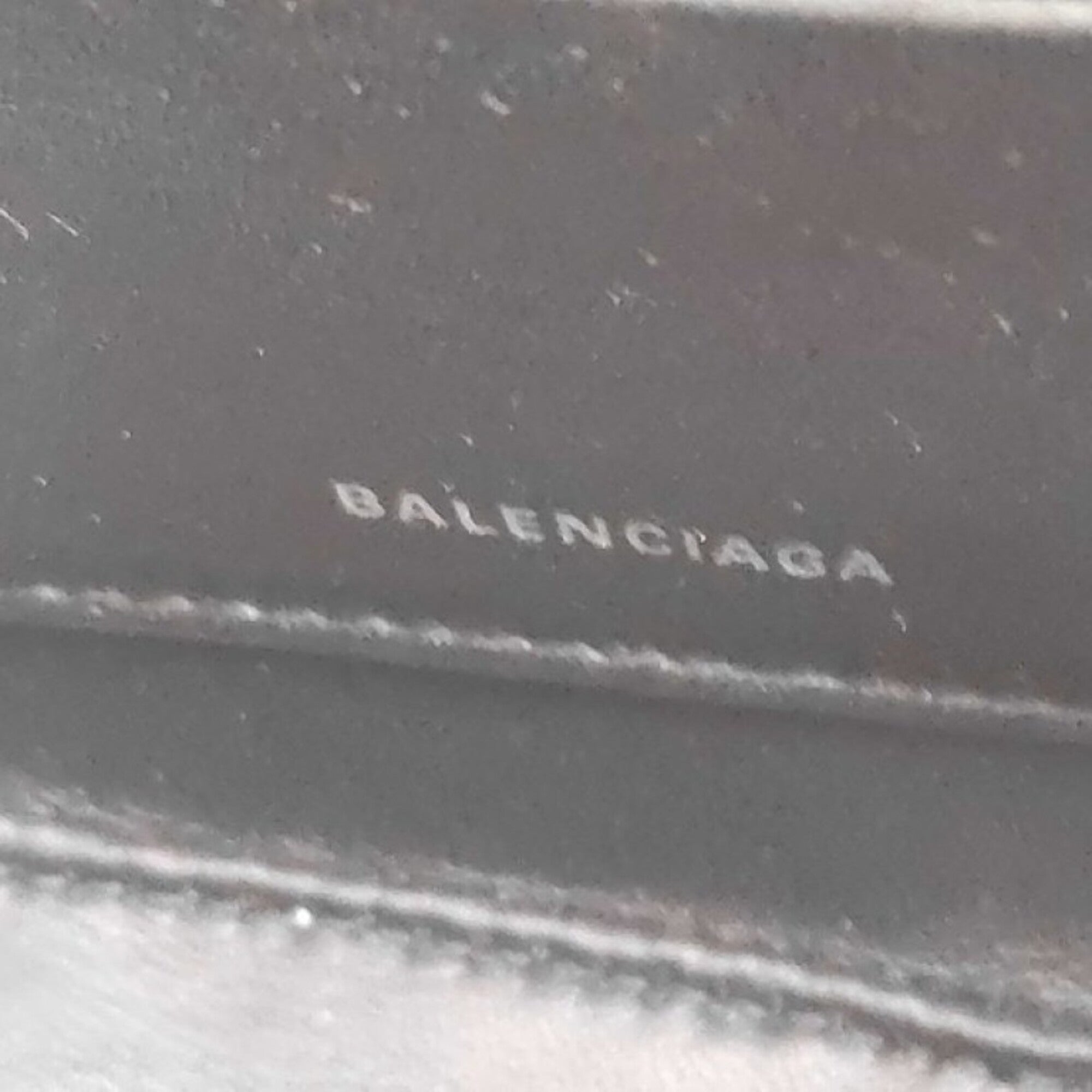 Balenciaga Silver Leather Clutch Bag (Pre-Owned)