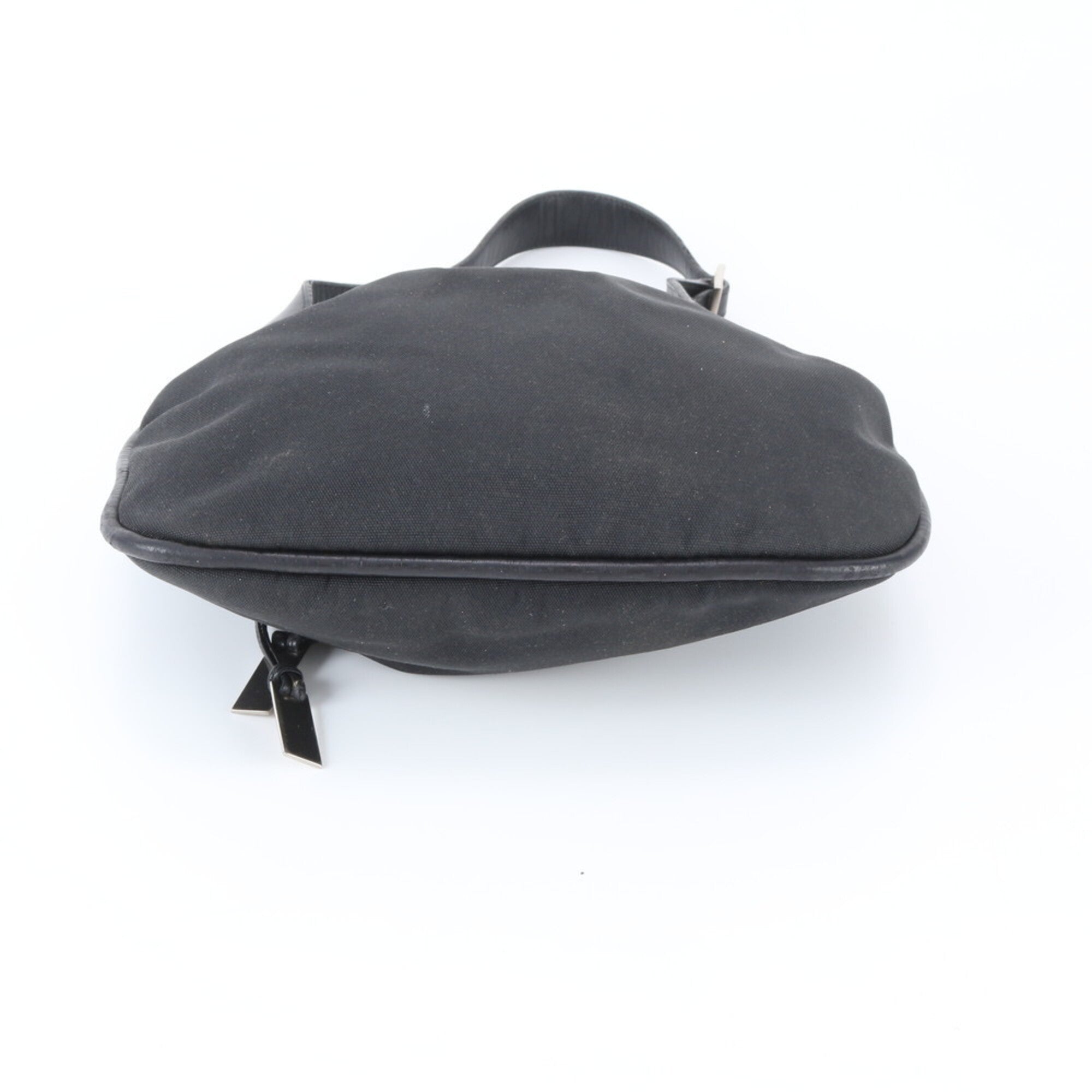 Gucci Black Leather Nylon Shoulder Bag (Pre-Owned)