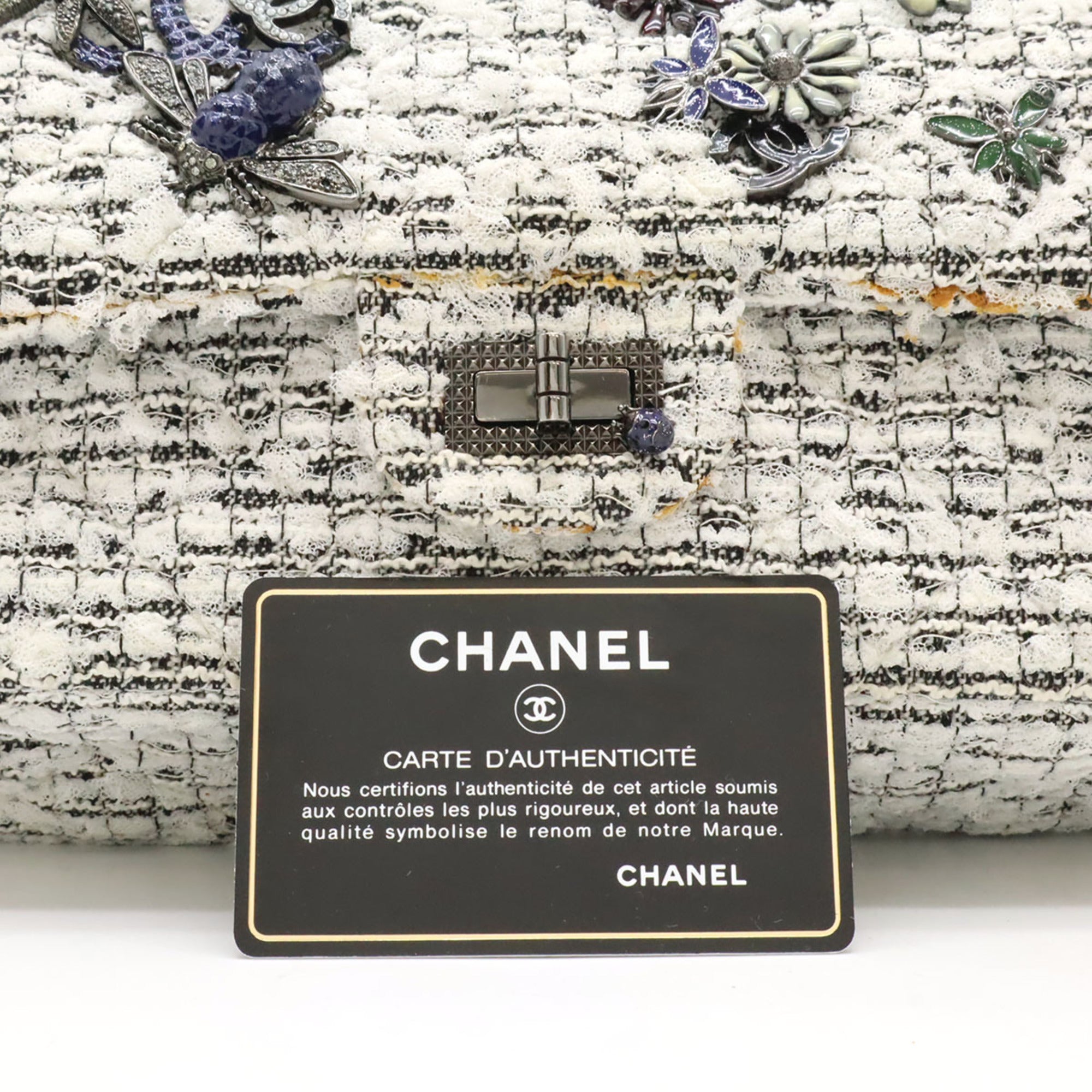 Chanel Black White Tweed Leather Shoulder Bag (Pre-Owned)