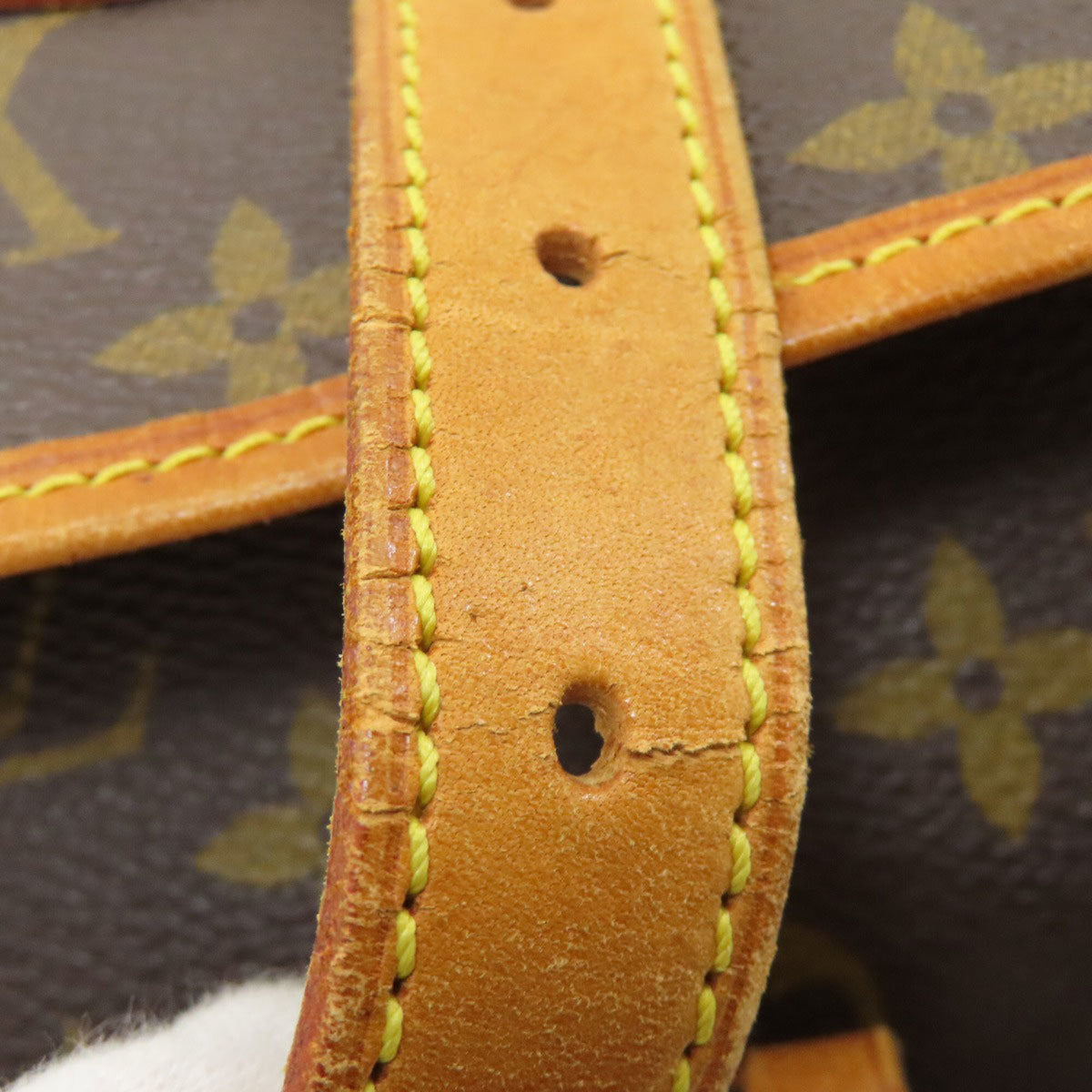Louis Vuitton Brown Monogram Monogram Canvas Shoulder Bag (Pre-Owned)