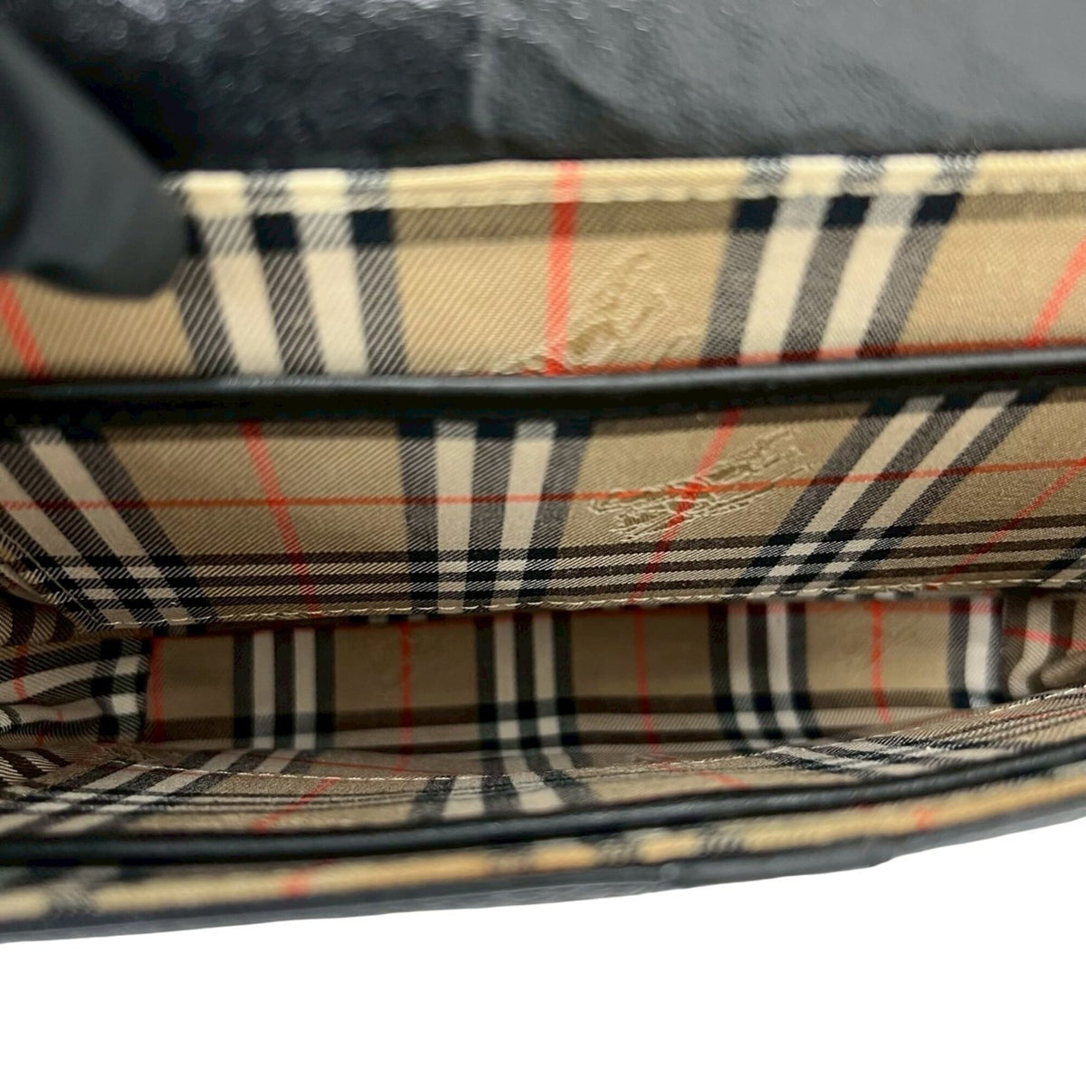 Burberry Black Leather Pochette Shoulder Bag (Pre-Owned)