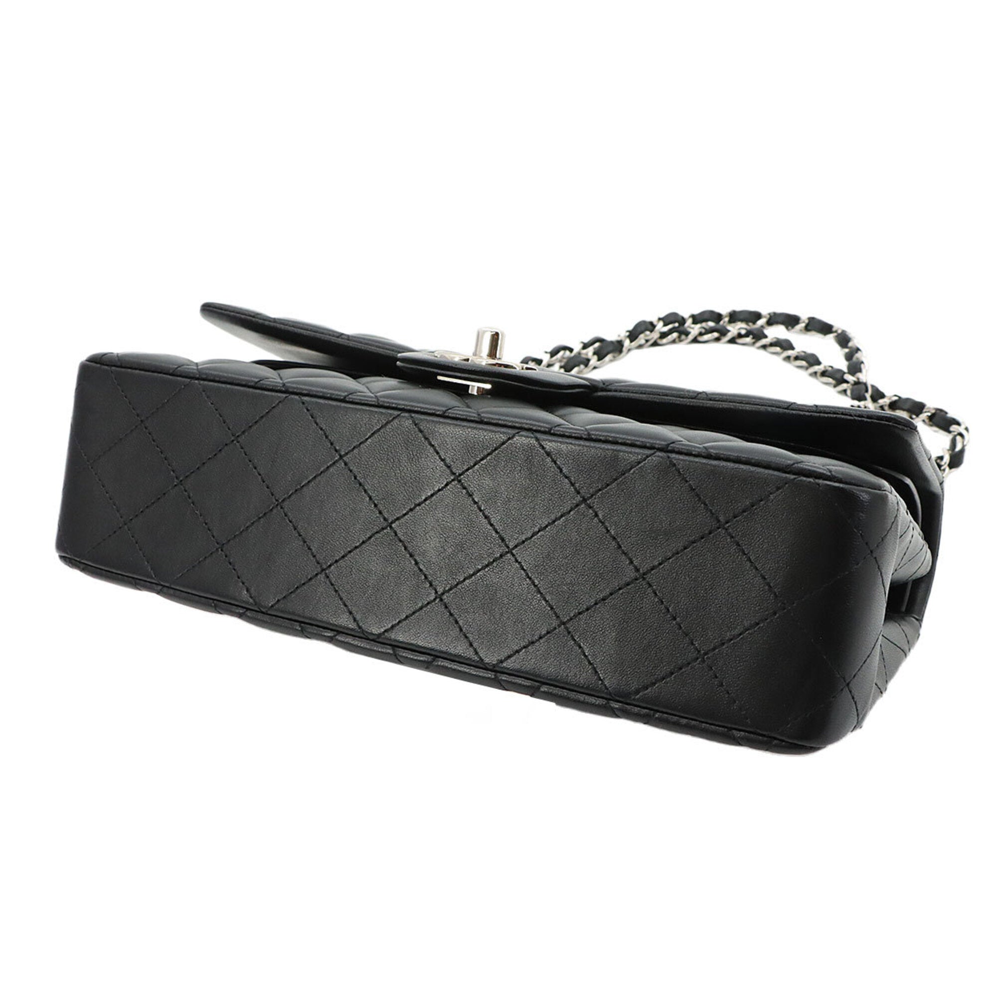 Chanel Black Leather Handbag Shoulder Bag (Pre-Owned)