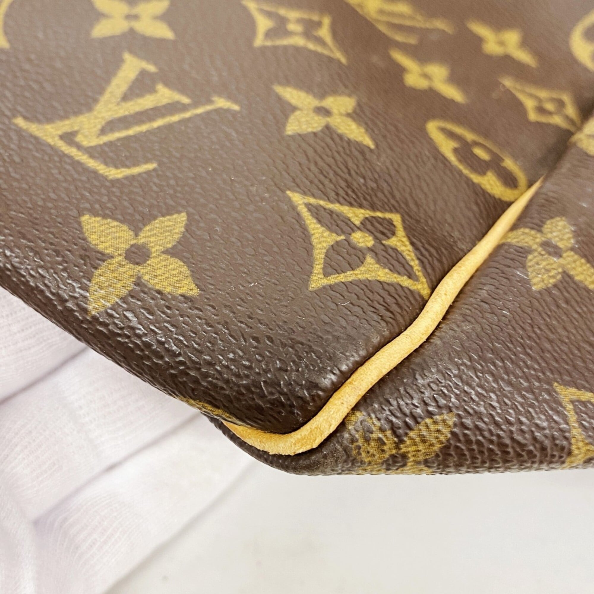 Louis Vuitton Brown Boston Bag (Pre-Owned)