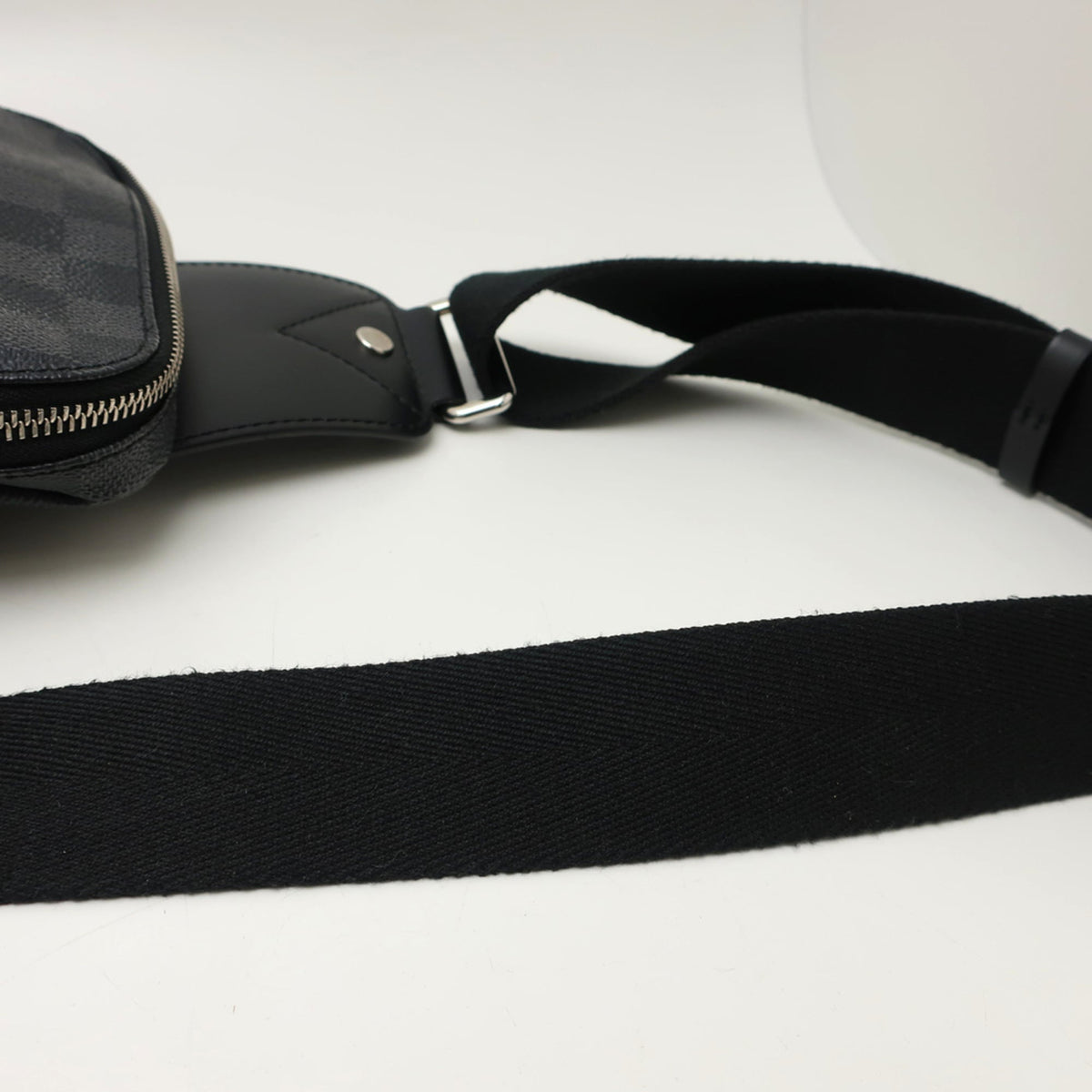 Louis Vuitton Damier Graphite Black Damier Canvas Sling Bag (Pre-Owned)