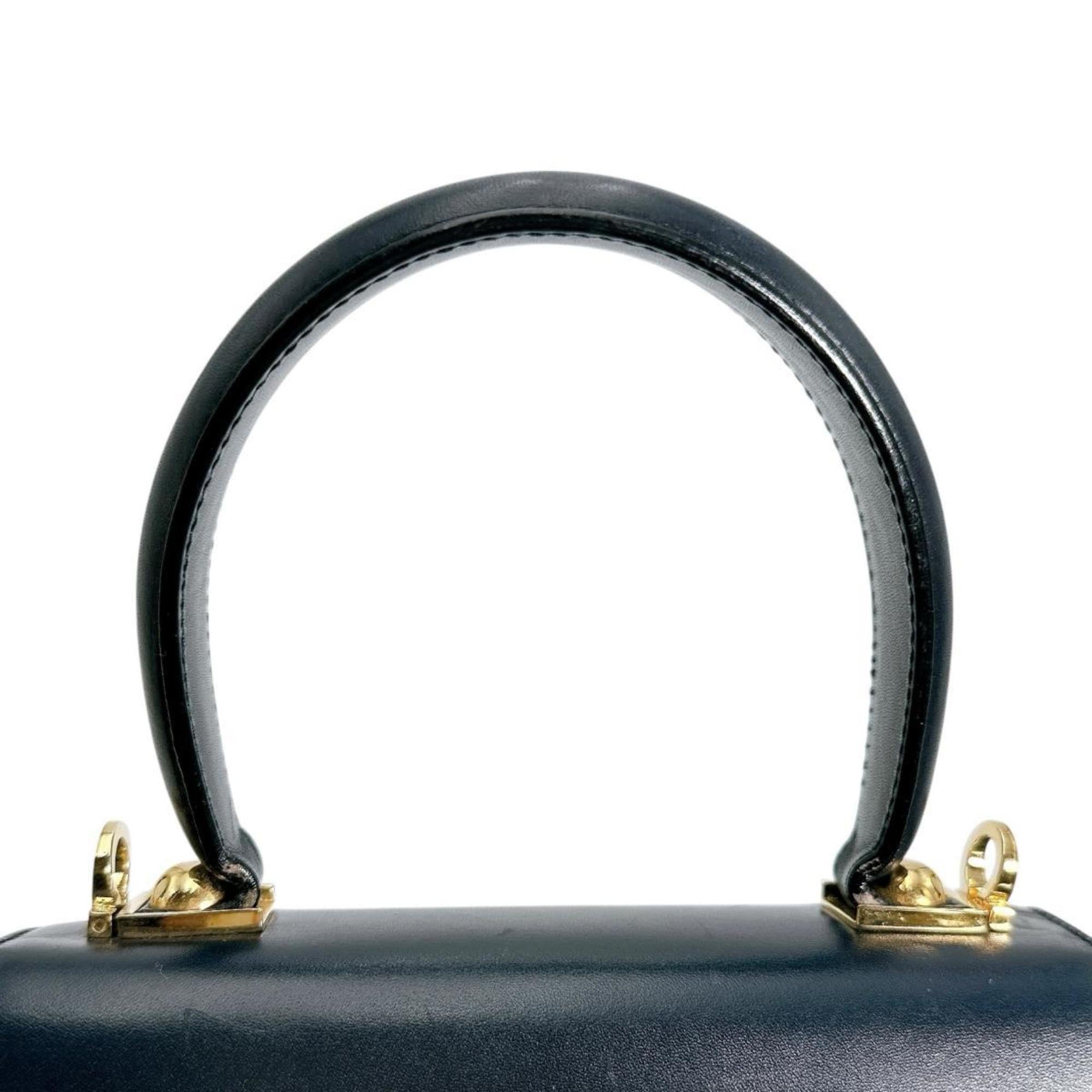 Salvatore Ferragamo Black Leather Handbag Shoulder Bag (Pre-Owned)