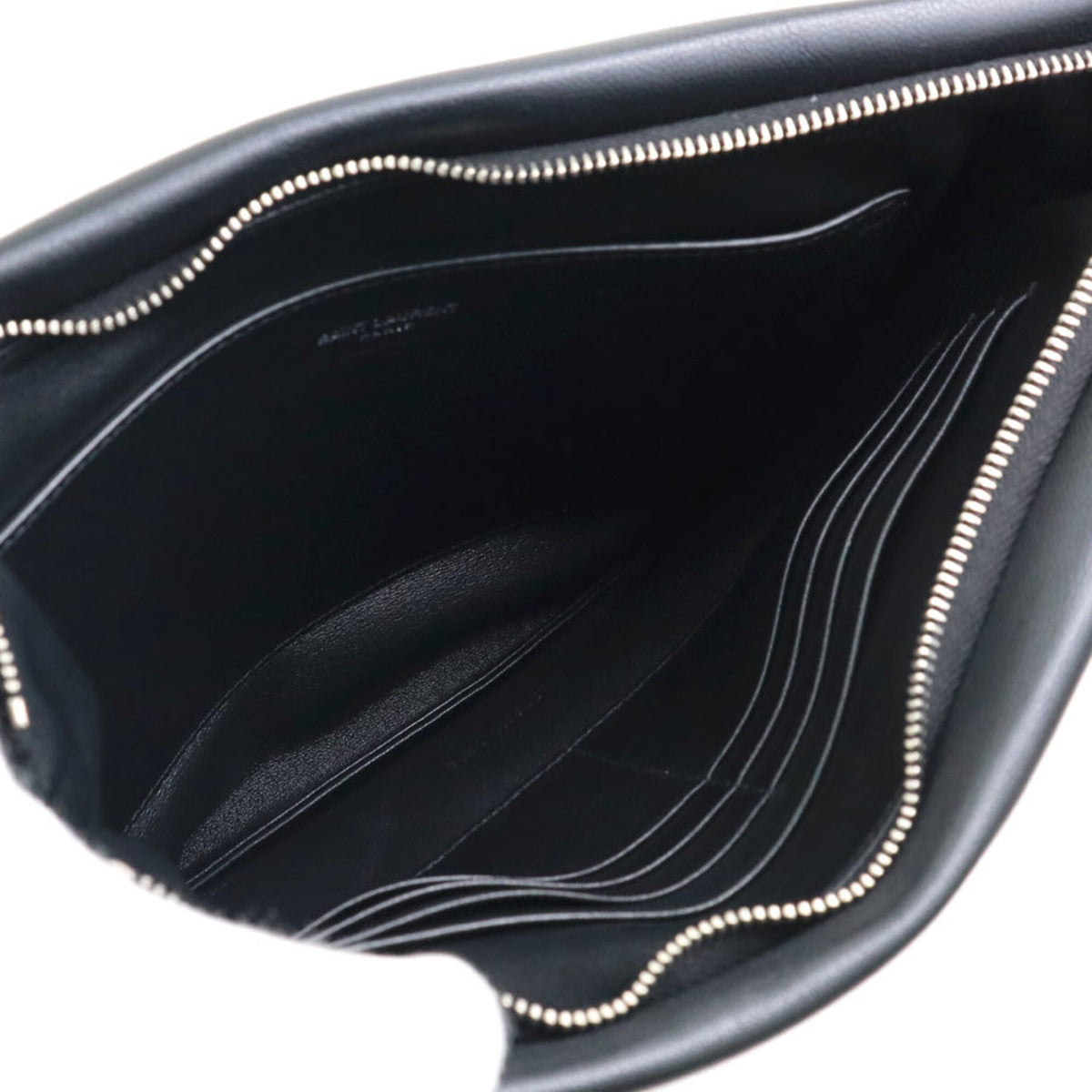 Saint Laurent Black Leather Clutch Bag (Pre-Owned)