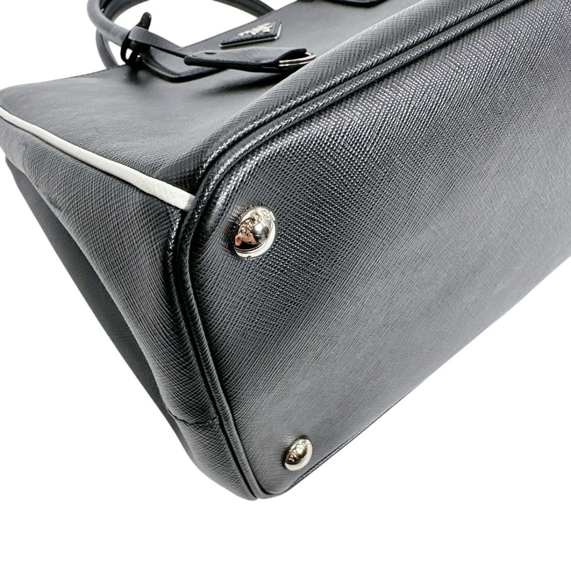 Prada Saffiano Black Leather Tote Bag (Pre-Owned)