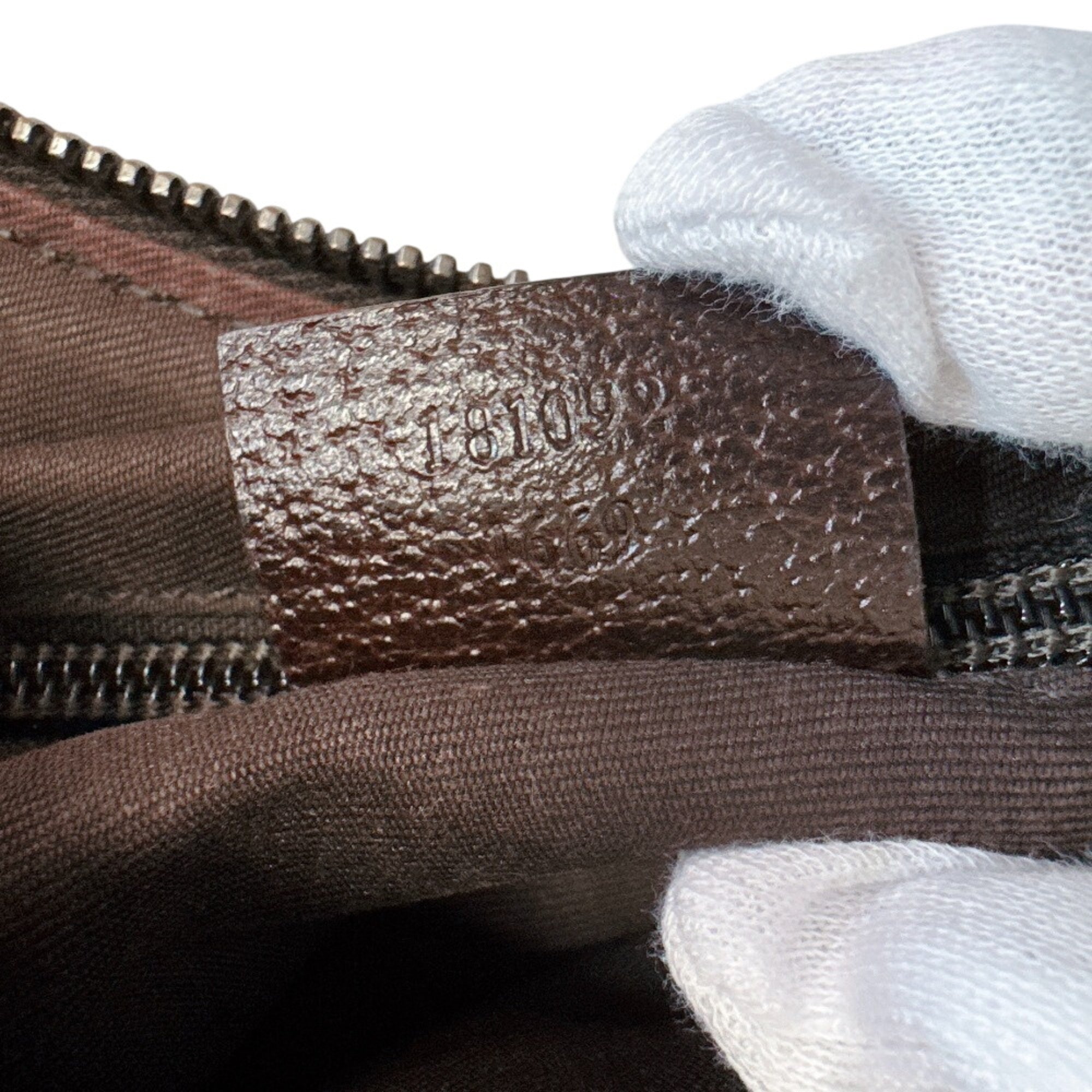 Gucci Sherry Line Brown Gg Canvas Shoulder Bag (Pre-Owned)