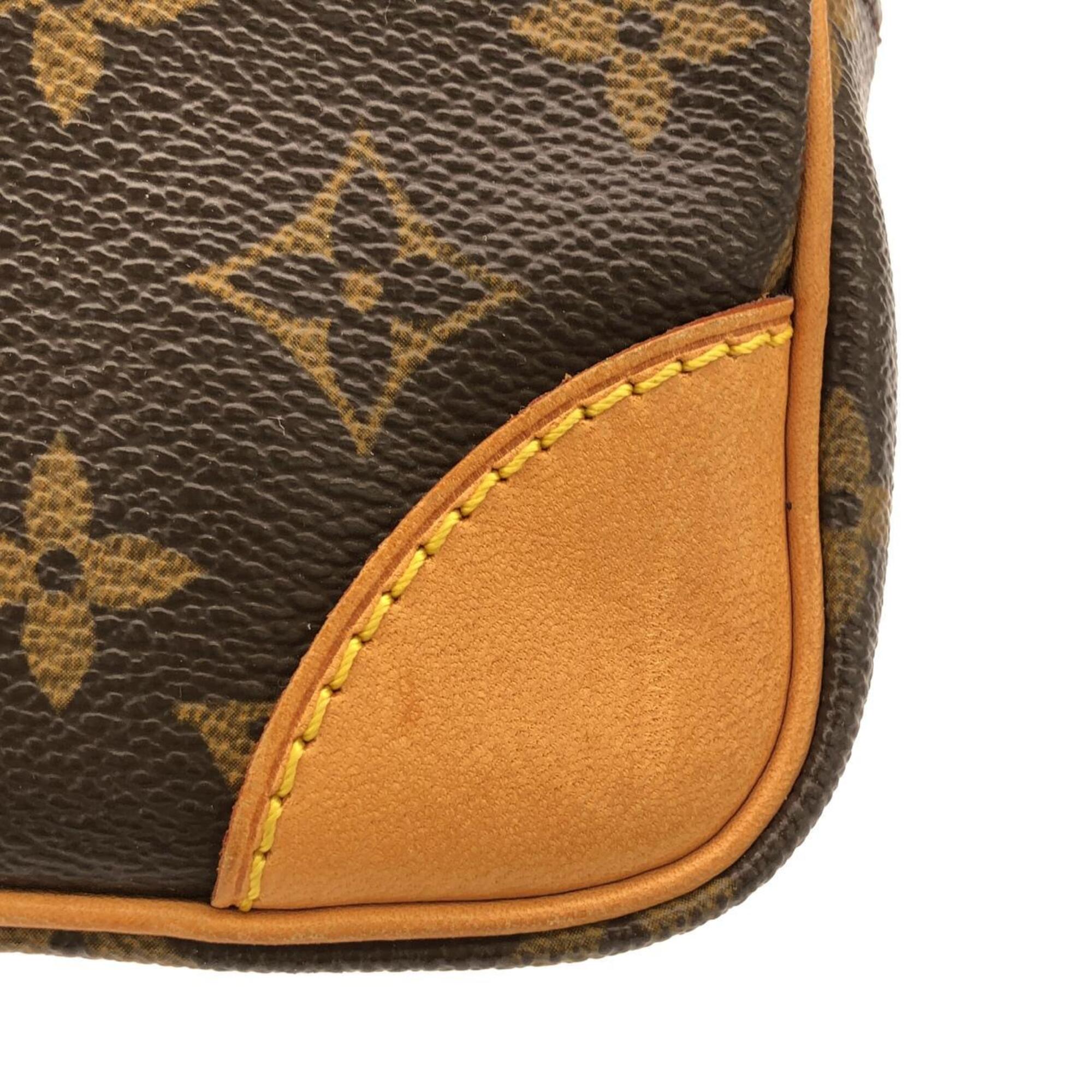 Louis Vuitton Marron Coated Canvas Shoulder Bag (Pre-Owned)