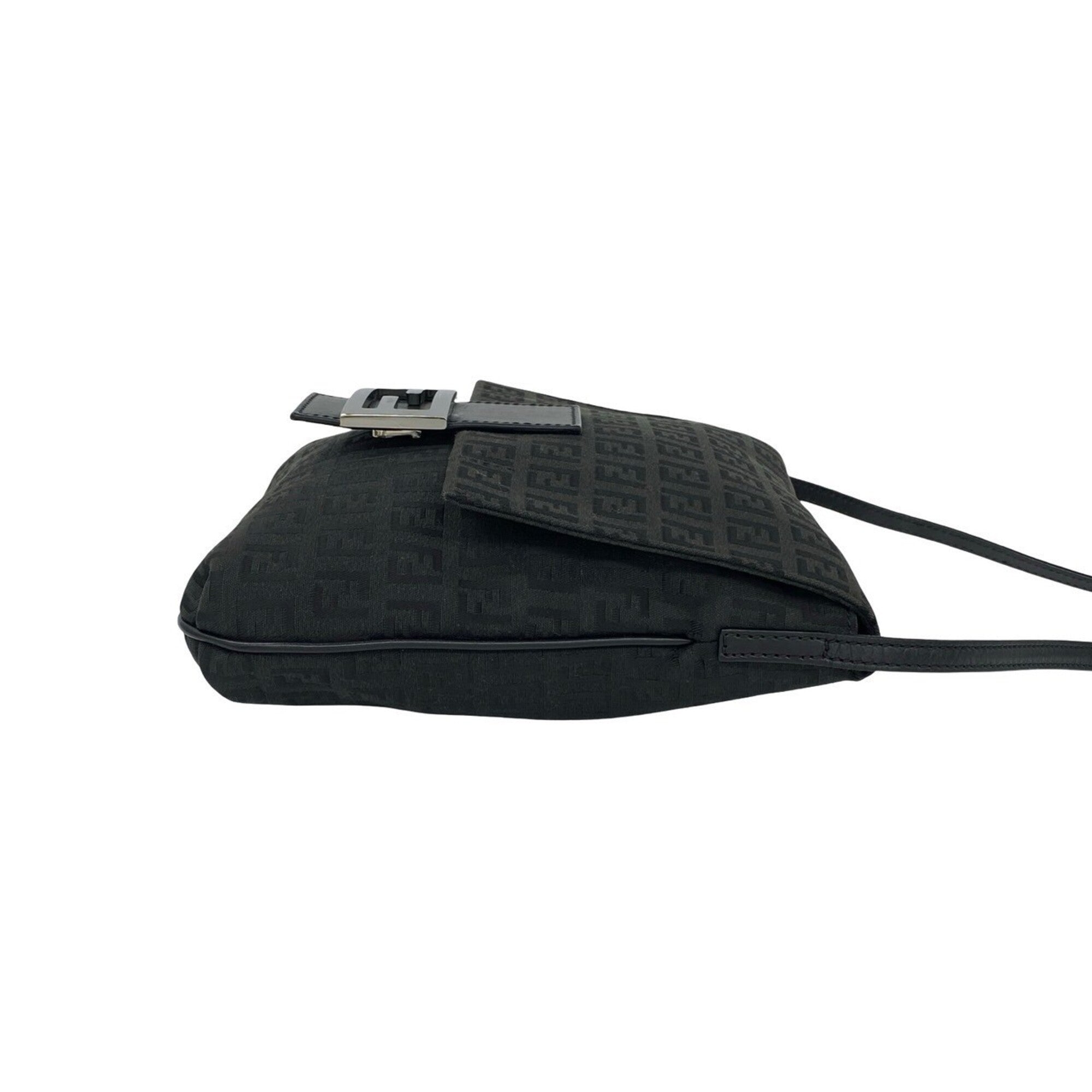 Fendi Black Canvas Leather Pochette Shoulder Bag (Pre-Owned)