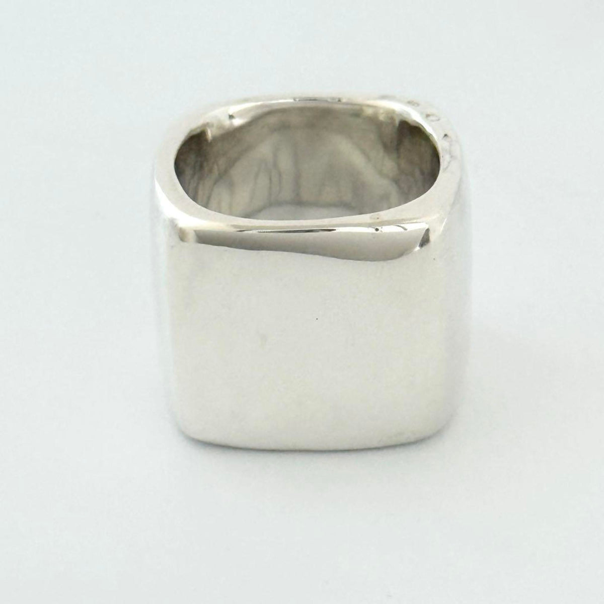 Chanel Silver 925 Band Ring (Pre-Owned)