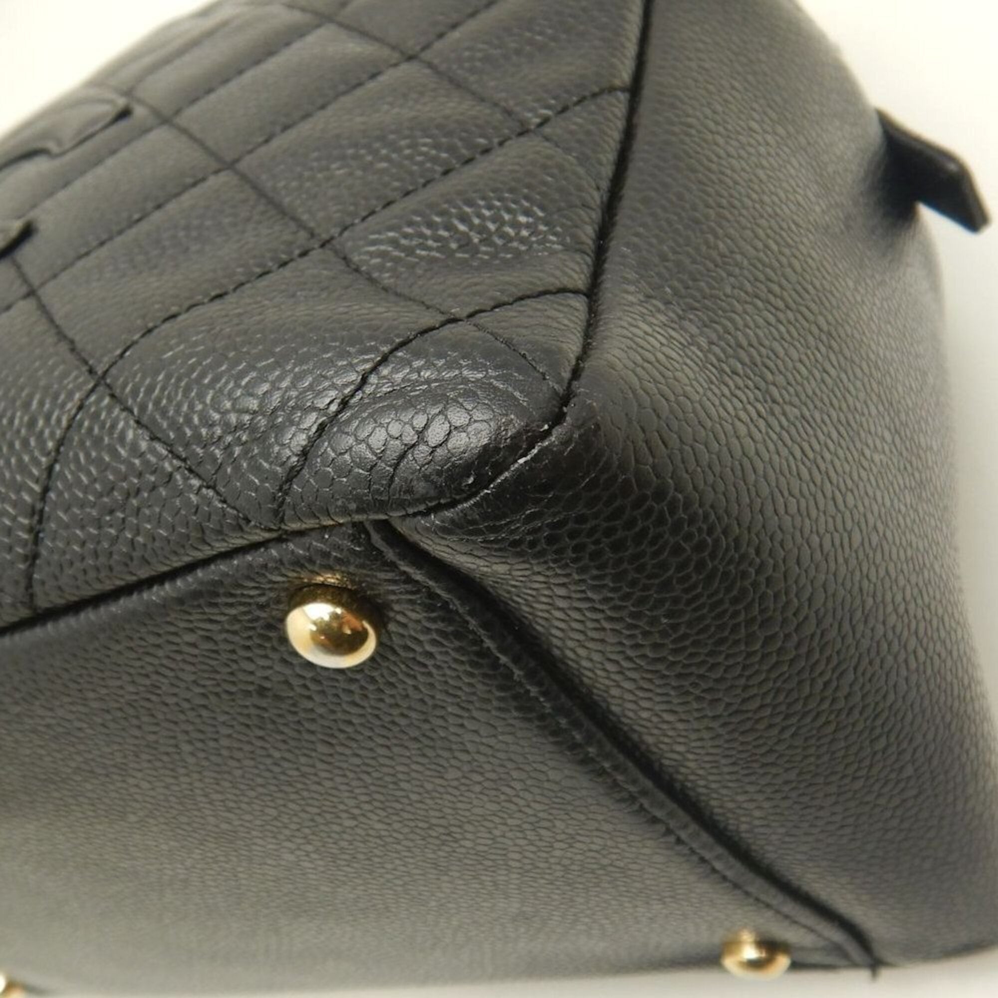 Chanel Matelasse Black Grained Calfskin Tote Bag (Pre-Owned)