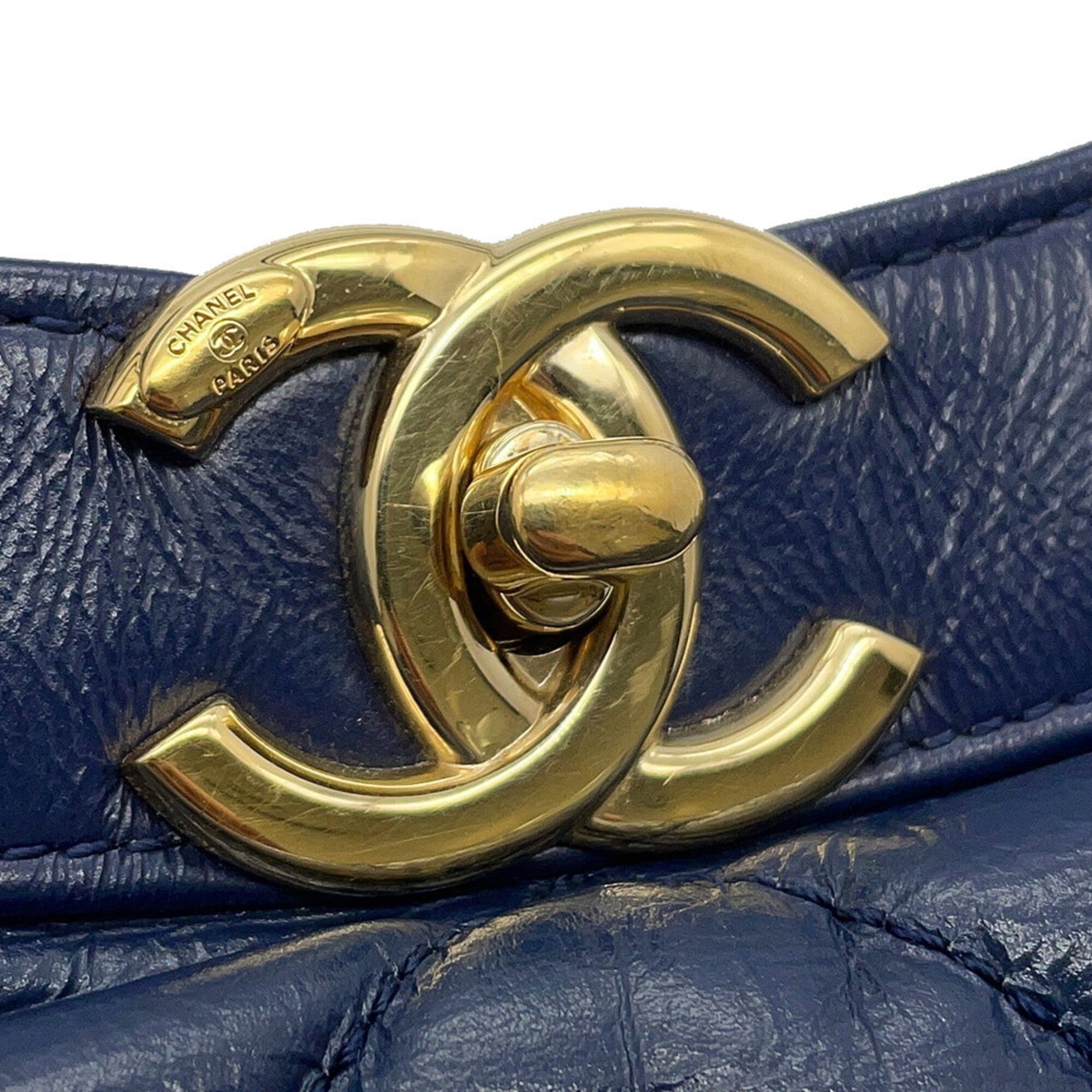 Chanel Navy Leather Handbag Shoulder Bag (Pre-Owned)