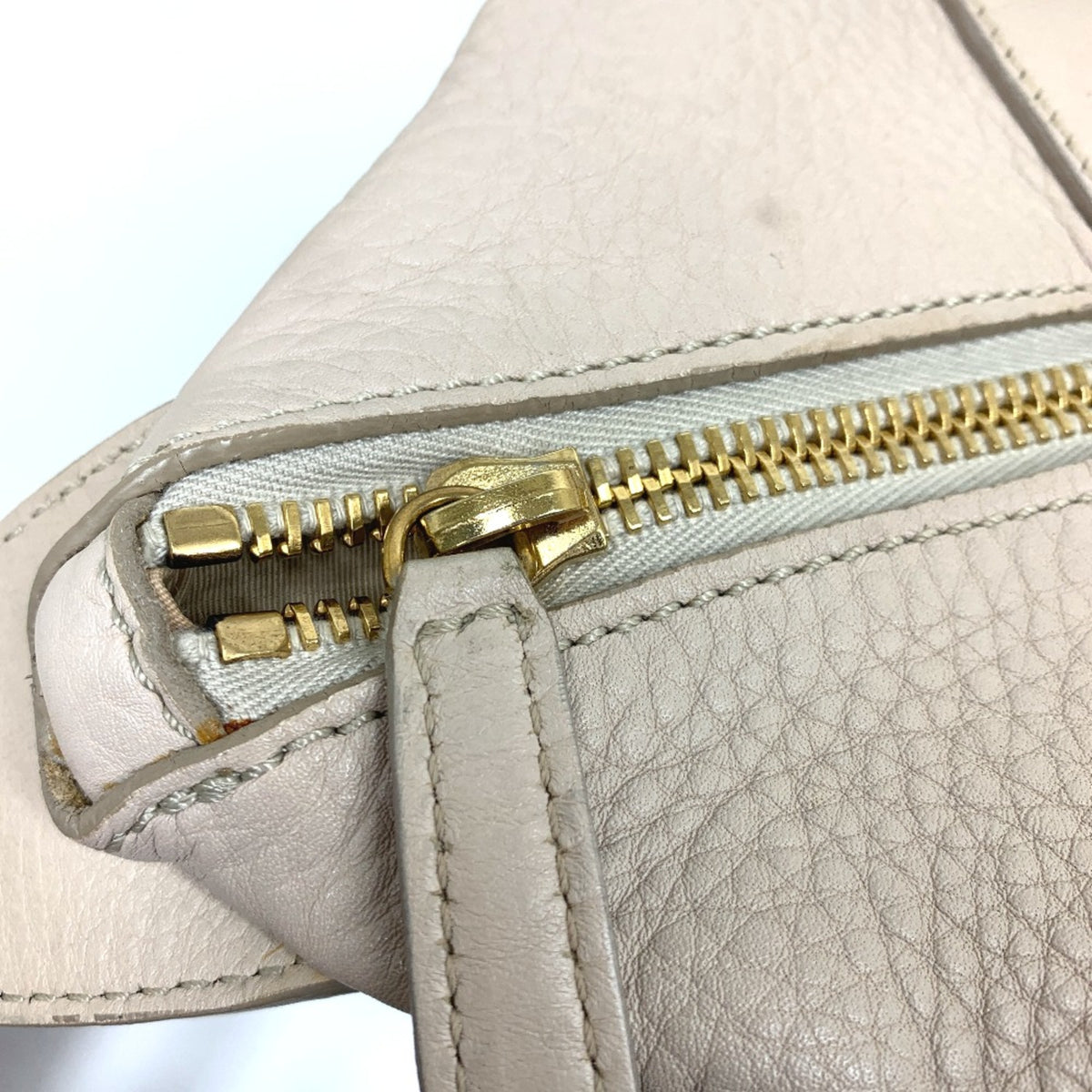 Celine Beige Leather Handbag (Pre-Owned)