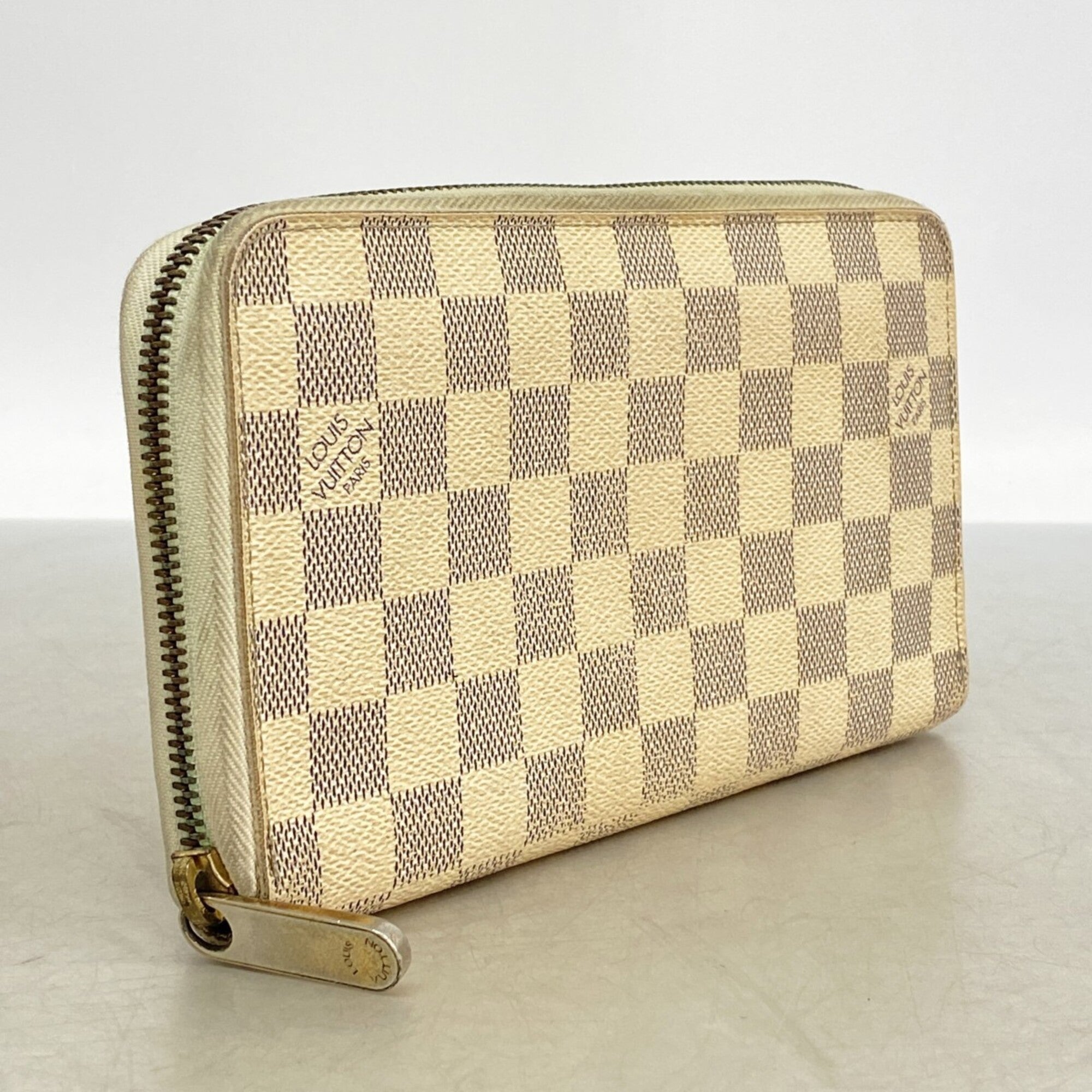 Louis Vuitton White Long Wallet (Bi-Fold) (Pre-Owned)