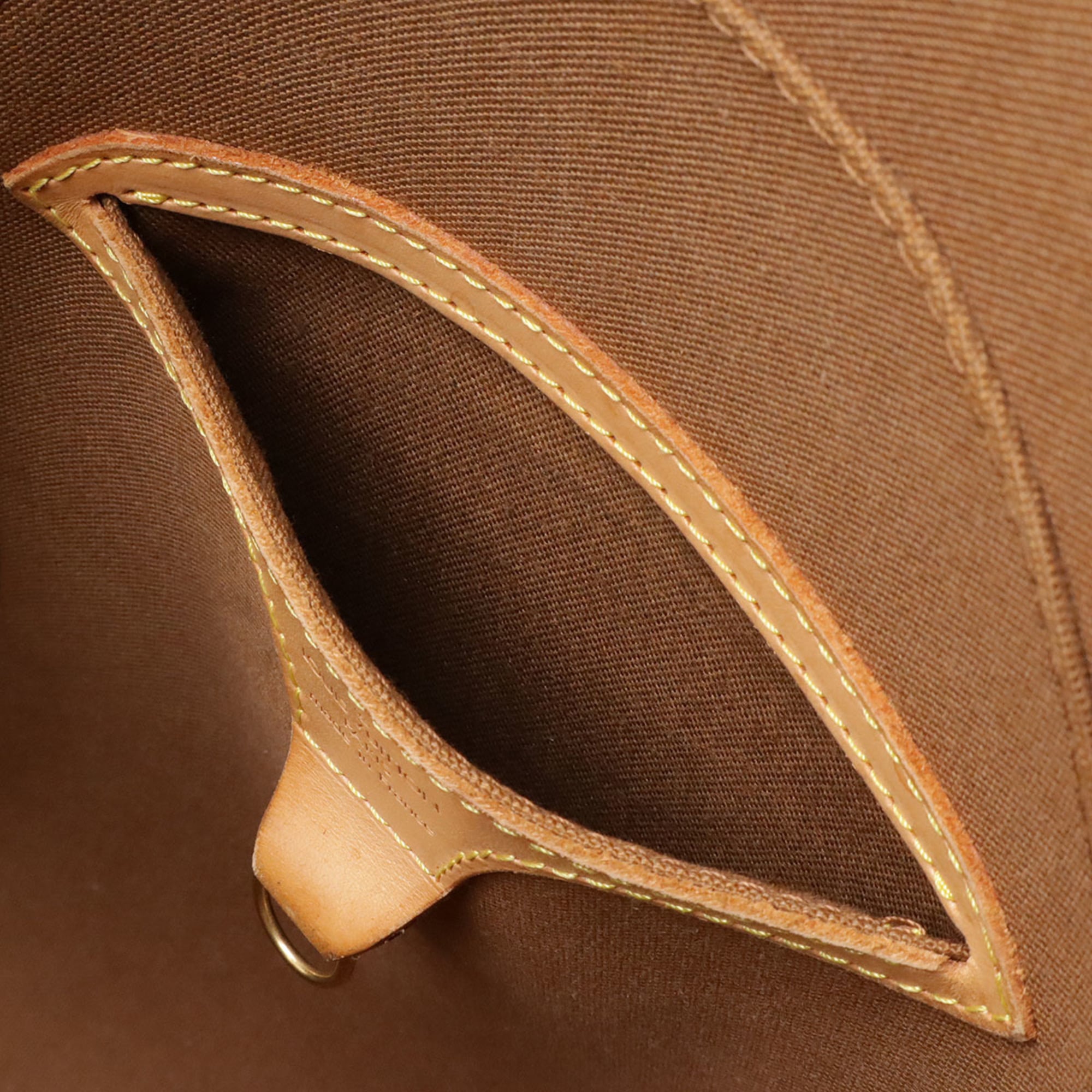Louis Vuitton Brown Monogram Shoulder Bag (Pre-Owned)