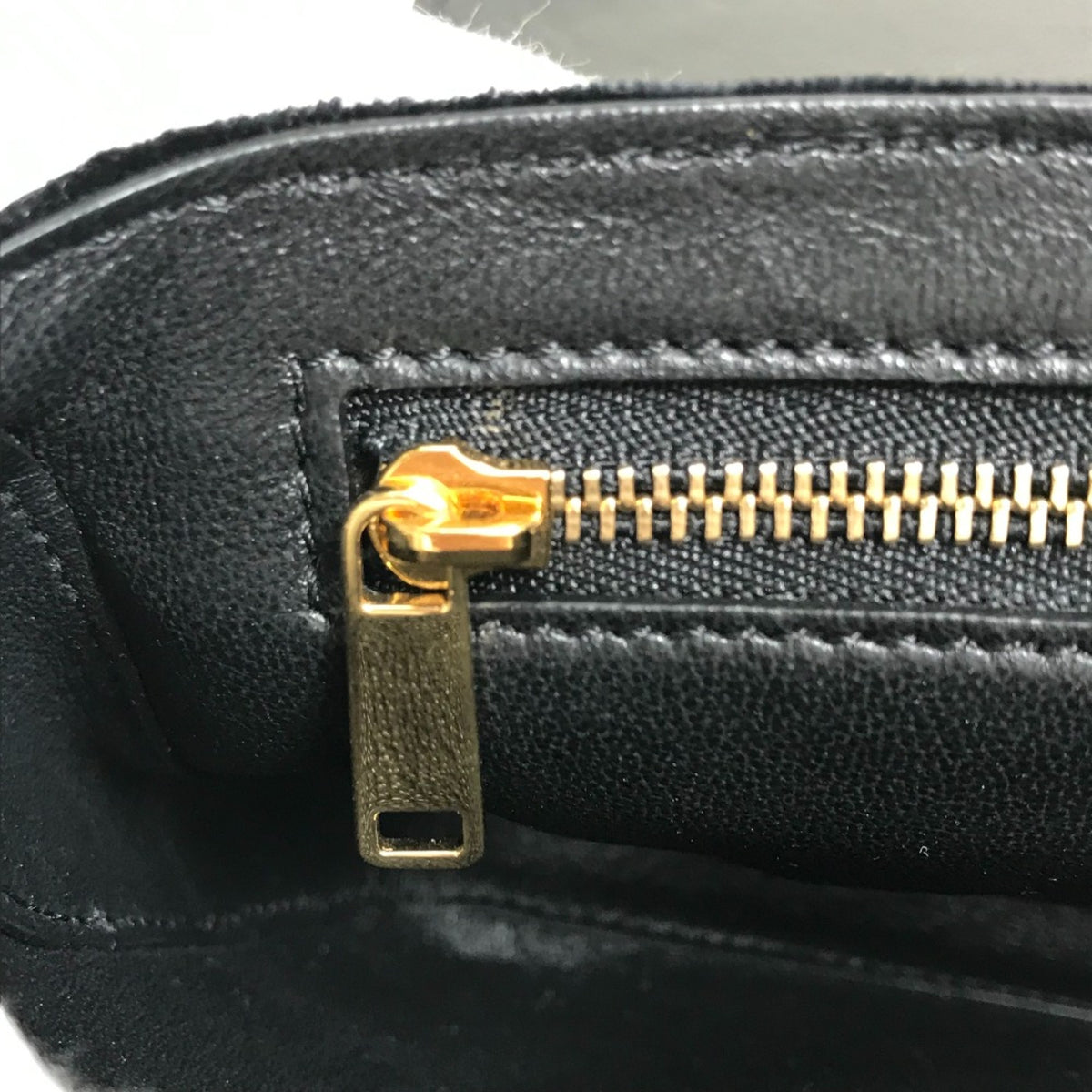 Celine Black Leather Shoulder Bag (Pre-Owned)