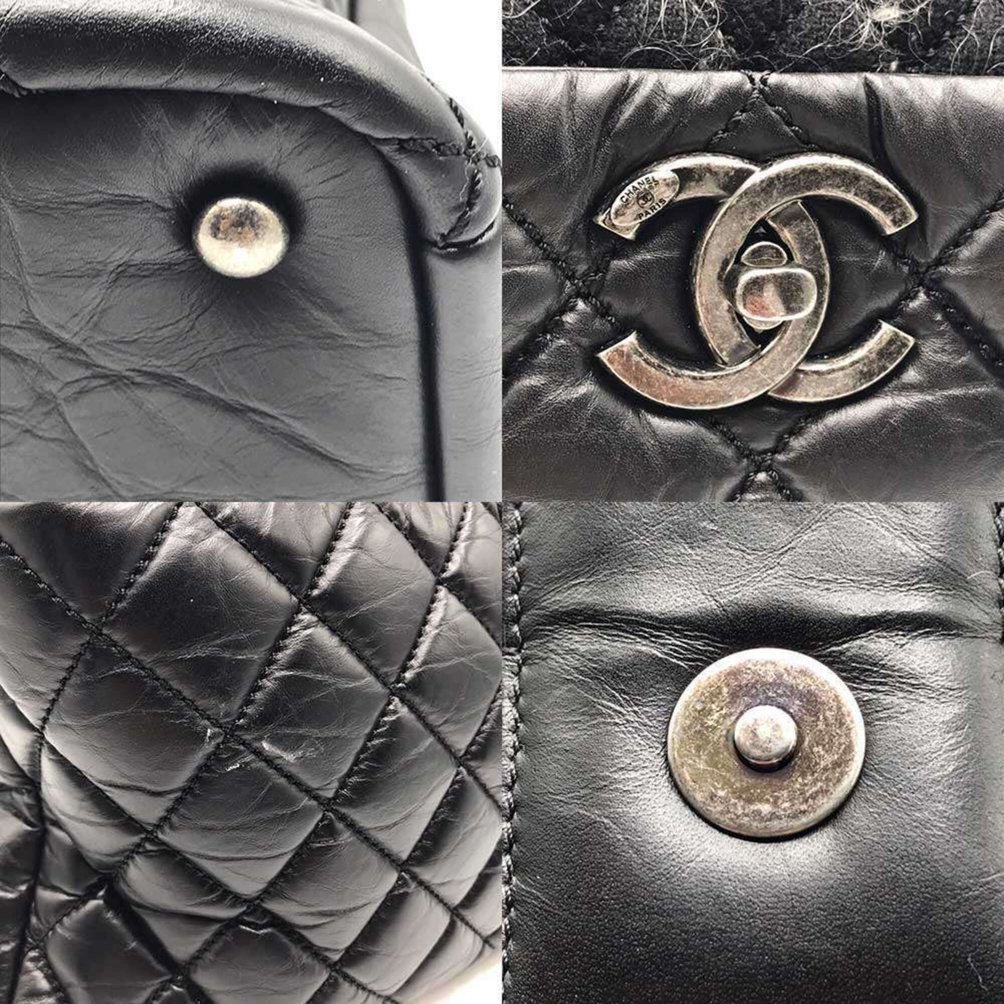 Chanel Black Leather Tweed Shoulder Bag (Pre-Owned)